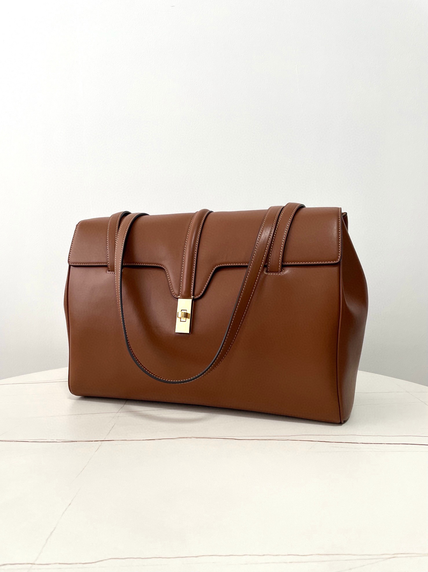 CELINE Large Soft 16 bag in Smooth Calfskin Tan 