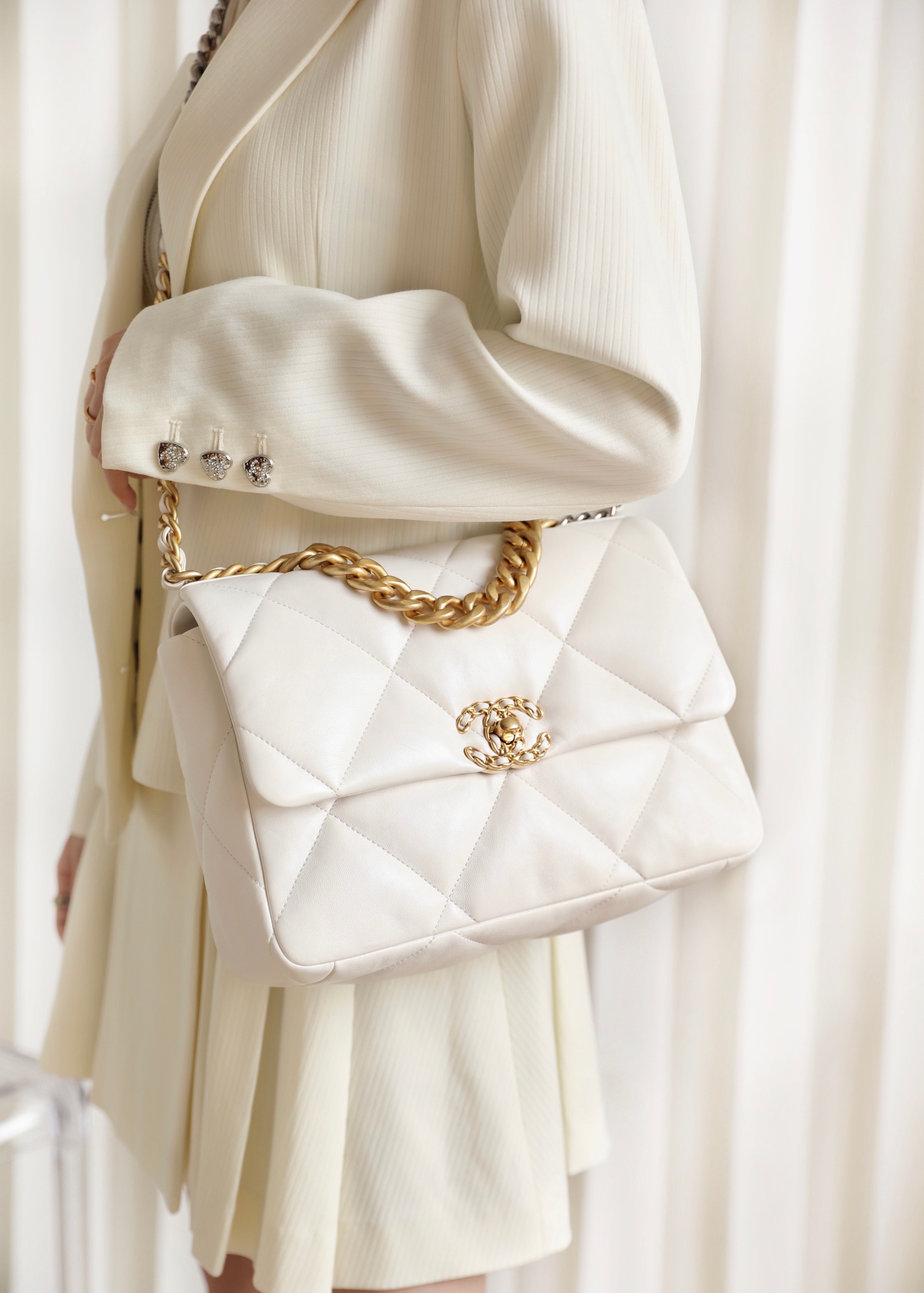 CHANEL Large 19 Flap Bag White Lambskin Mixed Metal Hardware