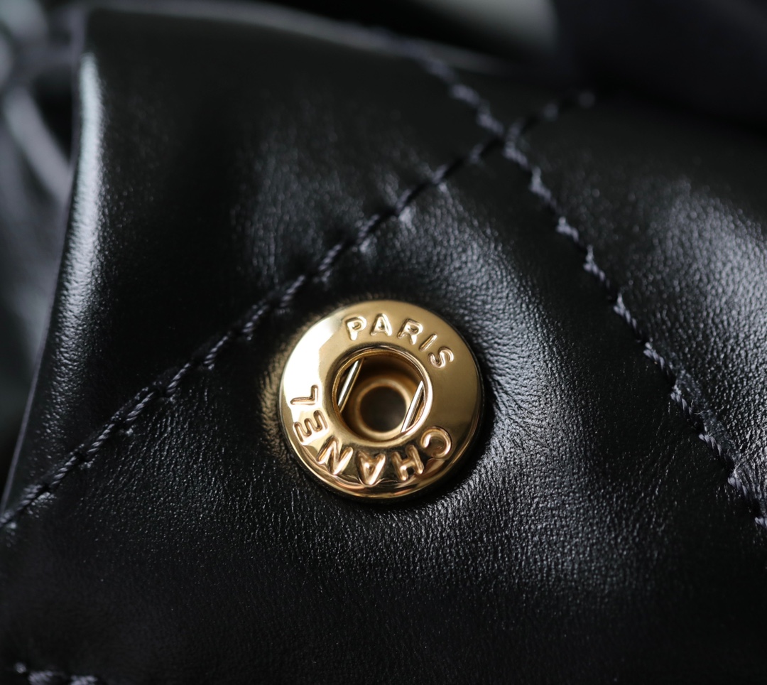 CHANEL Small 22 Bag Black Calfskin Gold Hardware