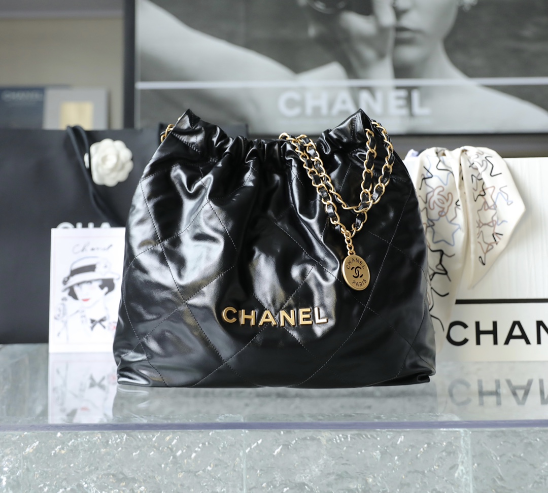 CHANEL Medium 22 Bag Black Calfskin Gold Hardware