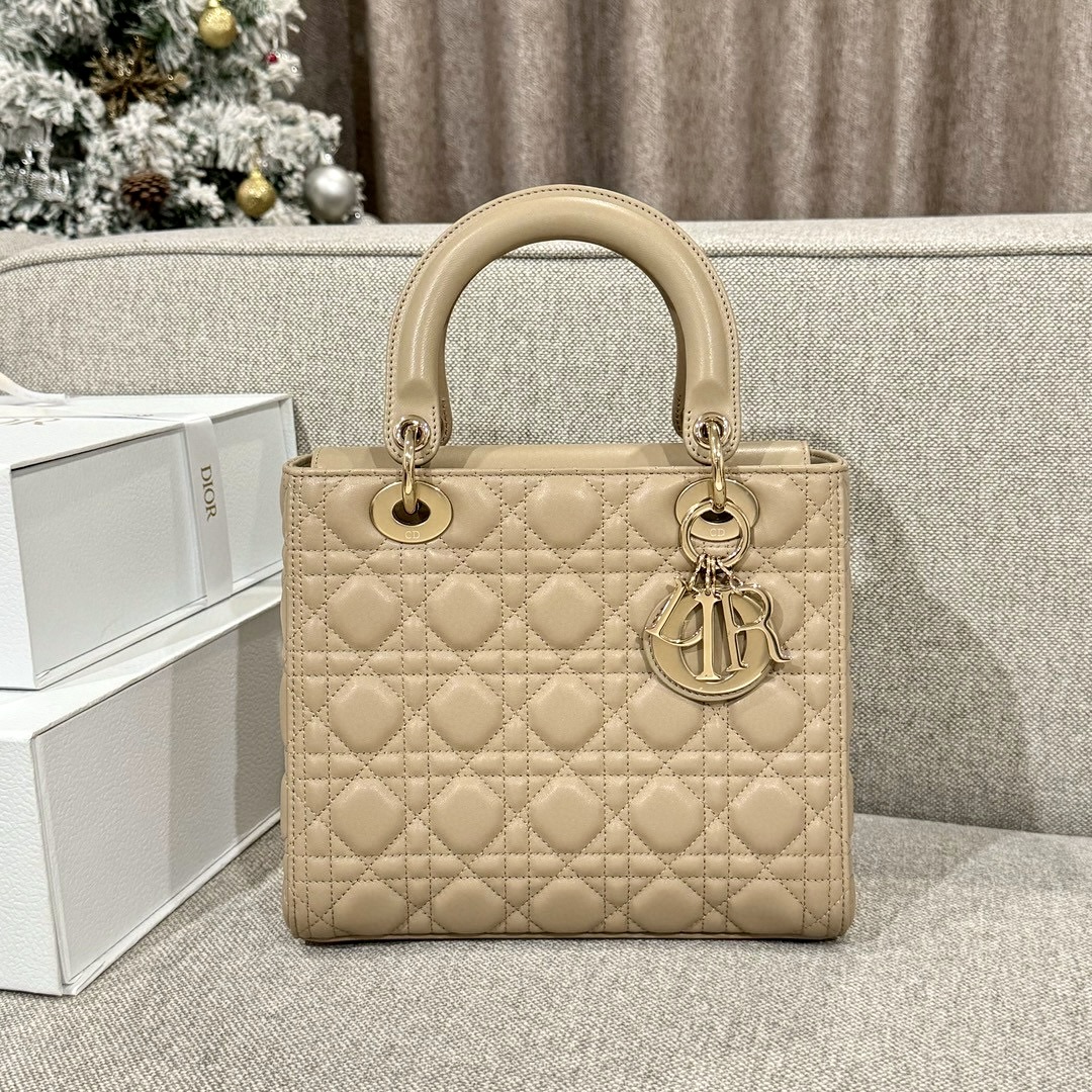 DIOR Medium Lady Dior Bag In Sand-Colored Cannage Lambskin Gold Hardware