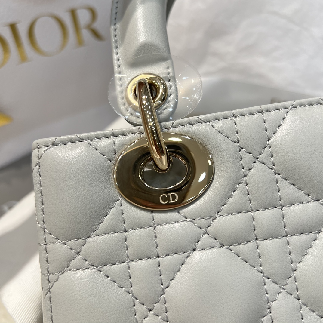  DIOR Small Lady Dior Bag In Cloud Gray Cannage Lambskin Gold Hardware