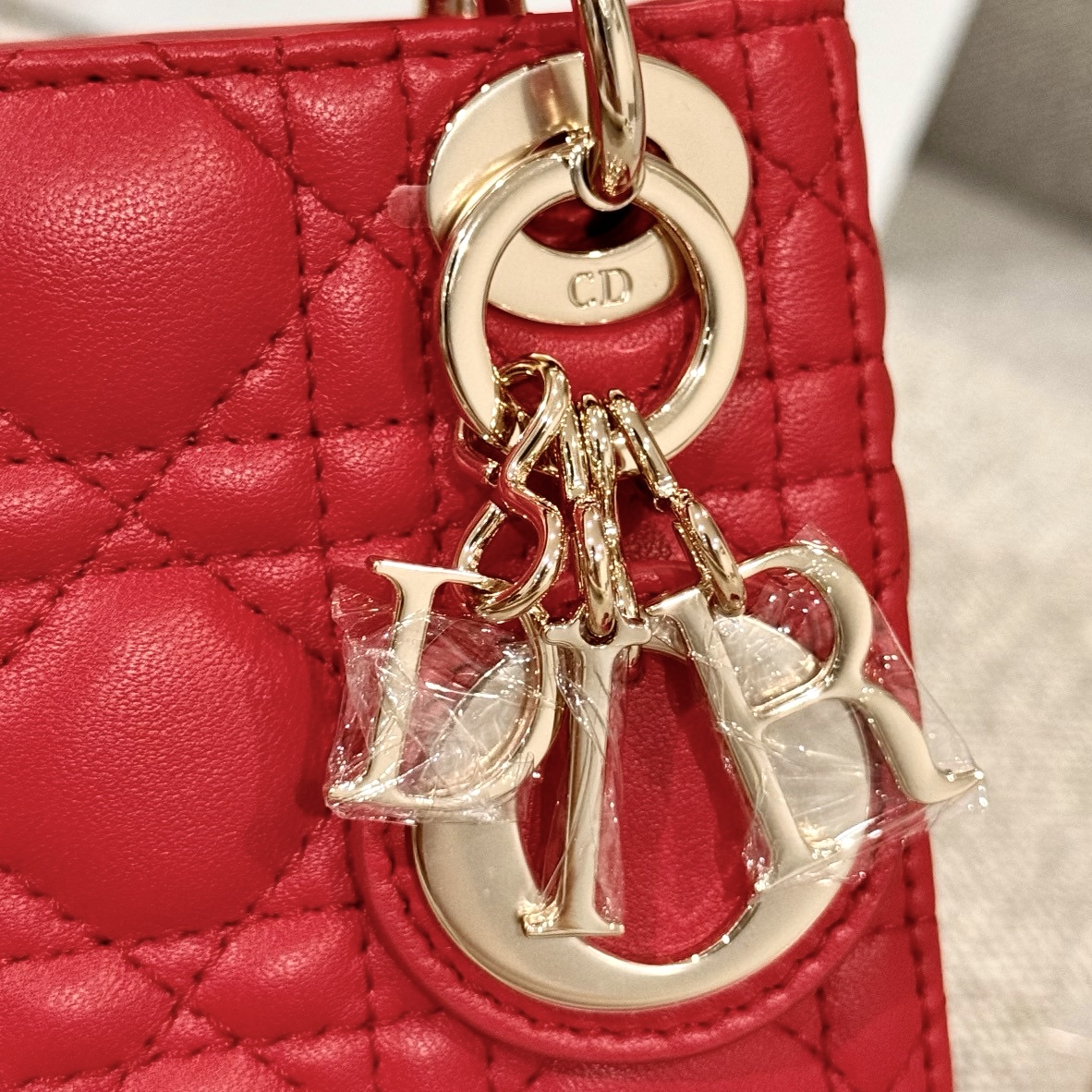 DIOR Lady Dior Micro Bag Bright Red Cannage Lambskin Gold Hardware