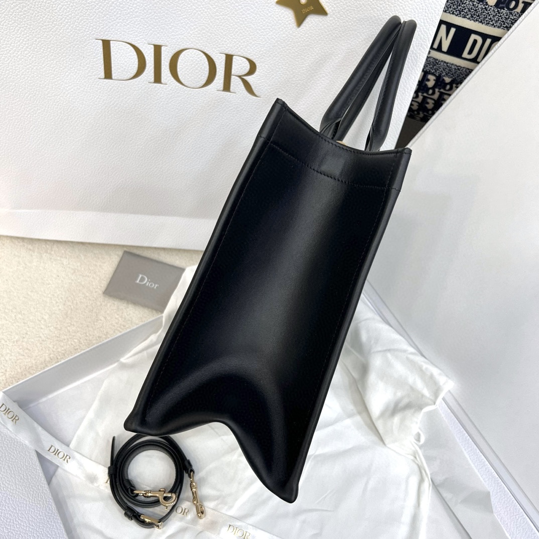 DIOR Medium Dior Book Tote Black Macrocannage Calfskin with Gold Hardware