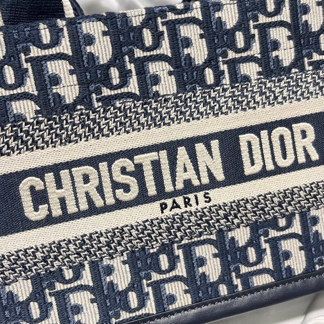 DIOR East-West Dior Book Tote with strap Blue Dior Oblique Embroidery and Calfskin