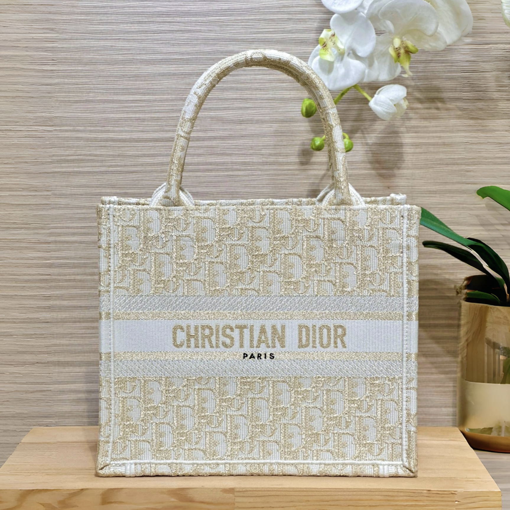 DIOR Small Dior Book Tote White and Gold-Tone Dior Oblique Embroidery