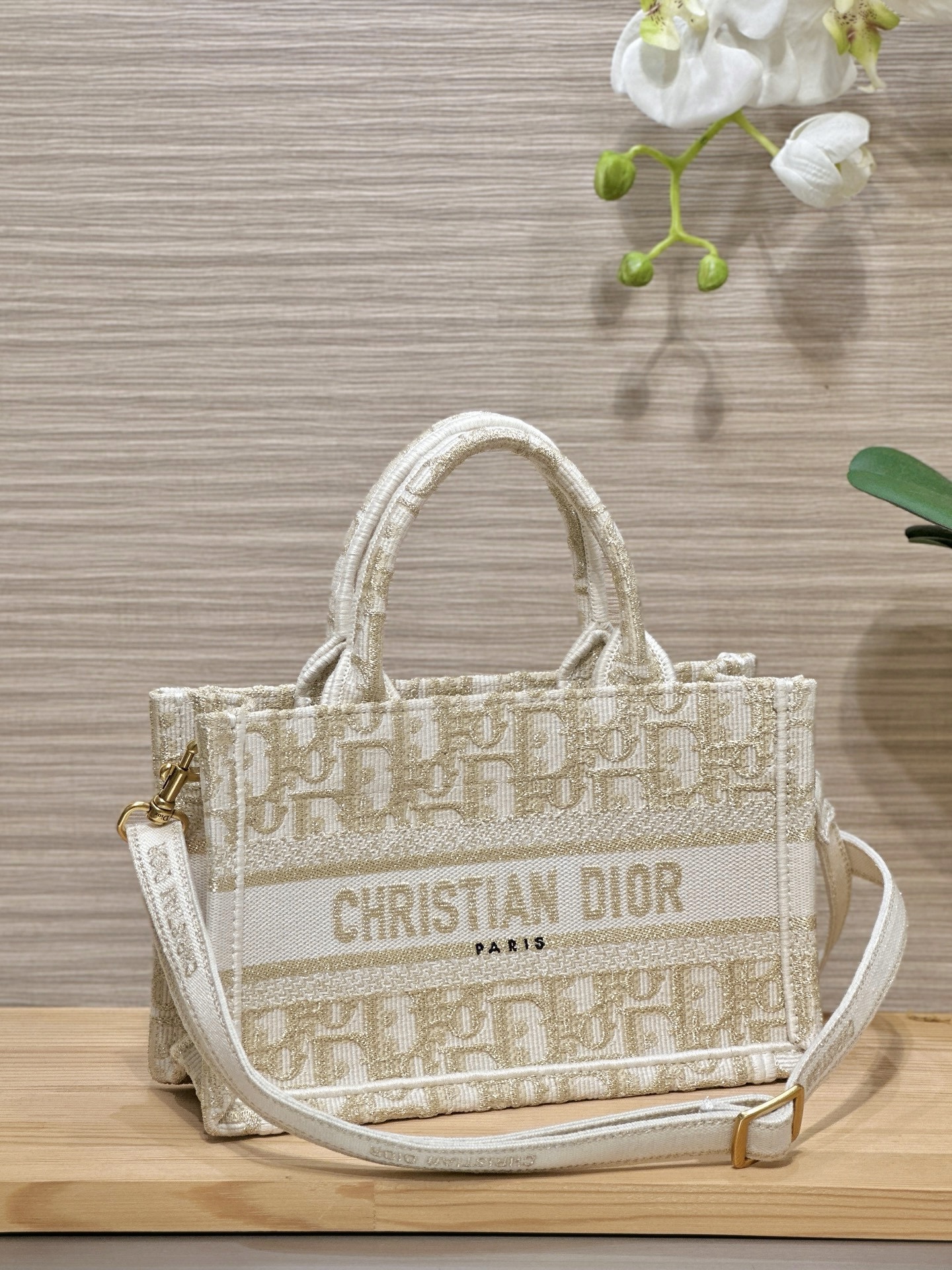 DIOR Mini Dior Book Tote White and Gold-Tone Dior Oblique Embroidery