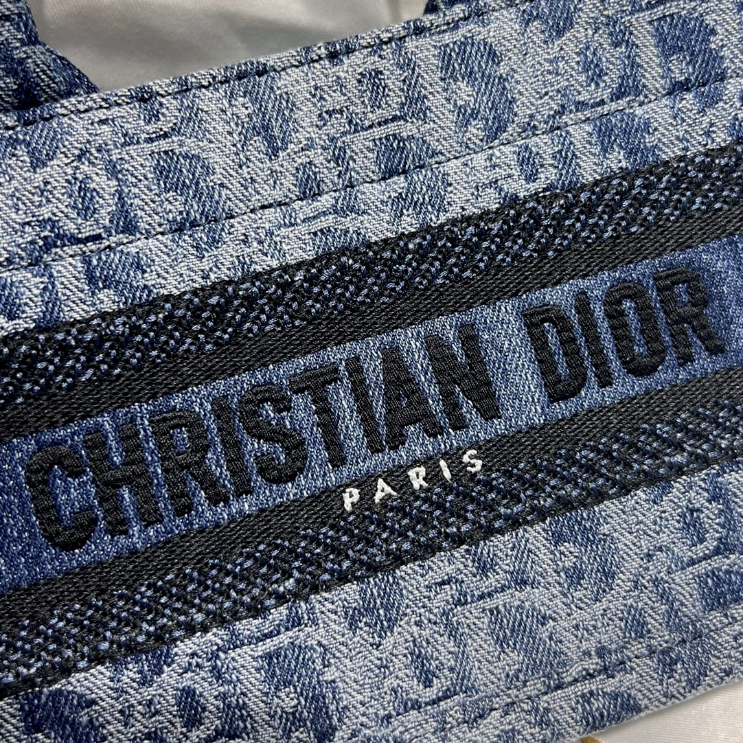 DIOR Mini Dior Book Tote Blue Denim Dior Oblique Jacquard 