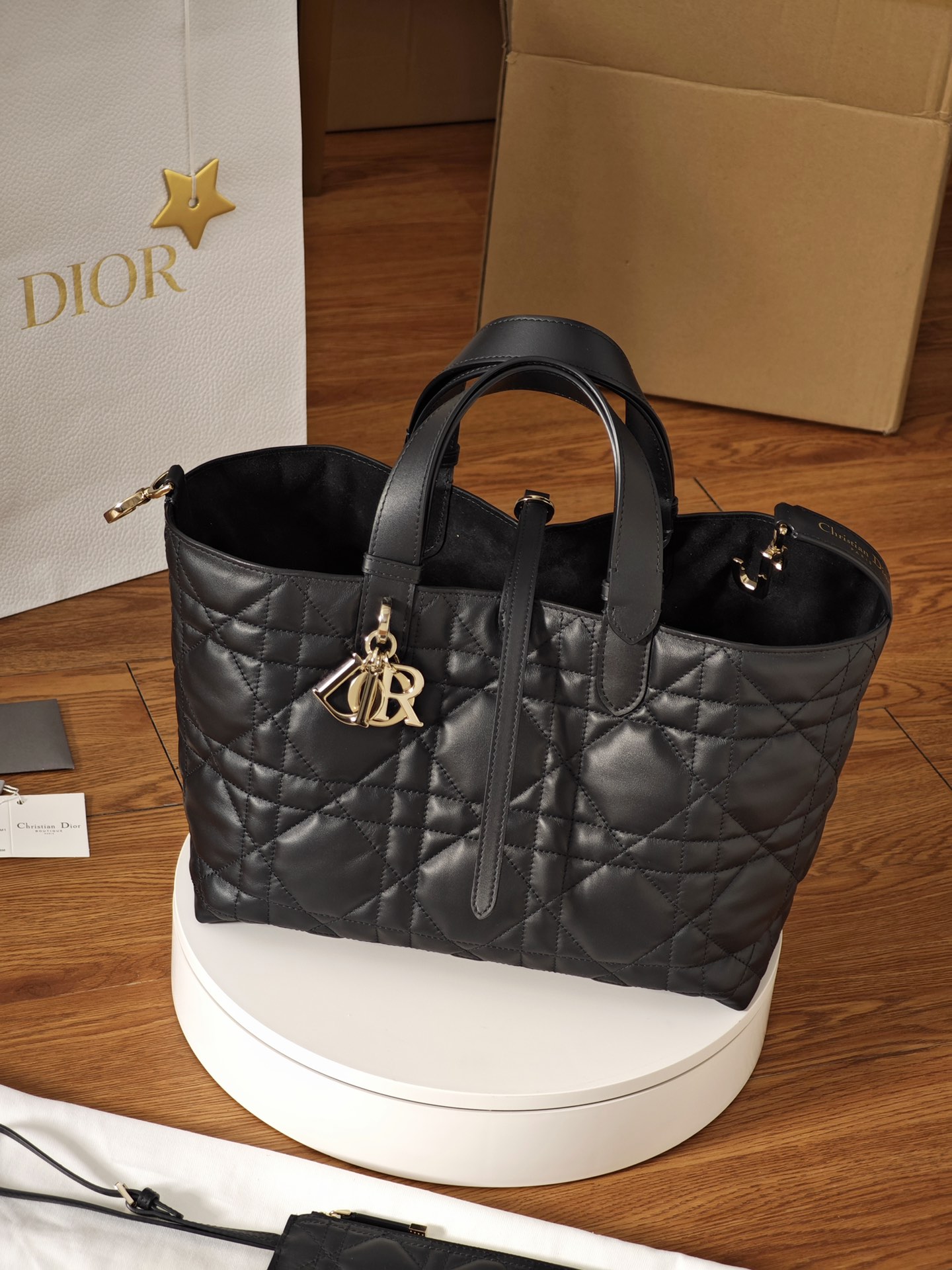 DIOR Medium Dior Toujours Bag Black Macrocannage Calfskin