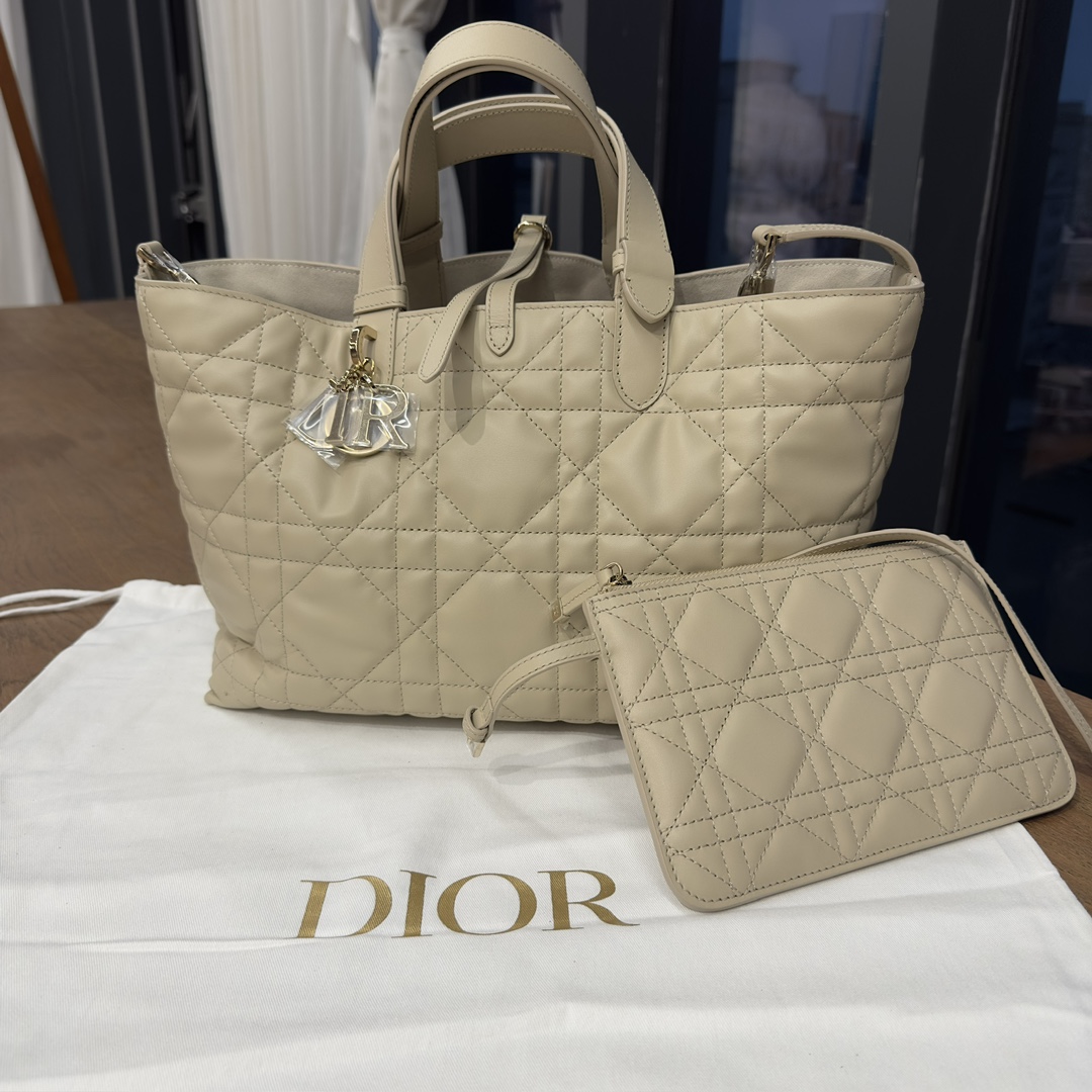 DIOR Medium Dior Toujours Bag Powder Beige Macrocannage Calfskin