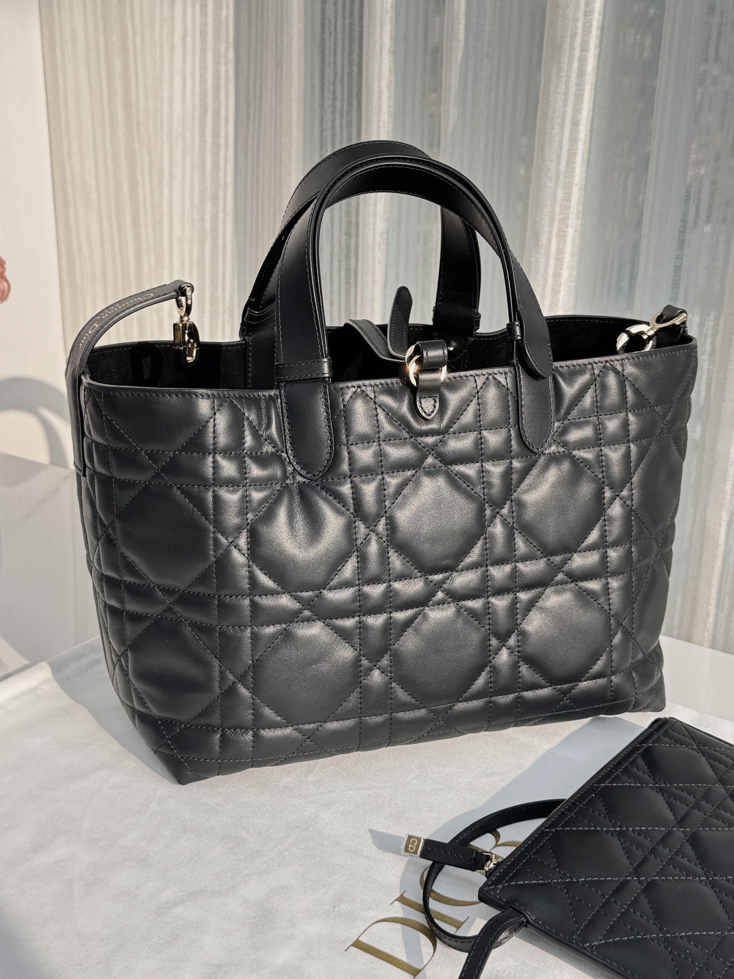 DIOR Medium Dior Toujours Bag Black Macrocannage Calfskin