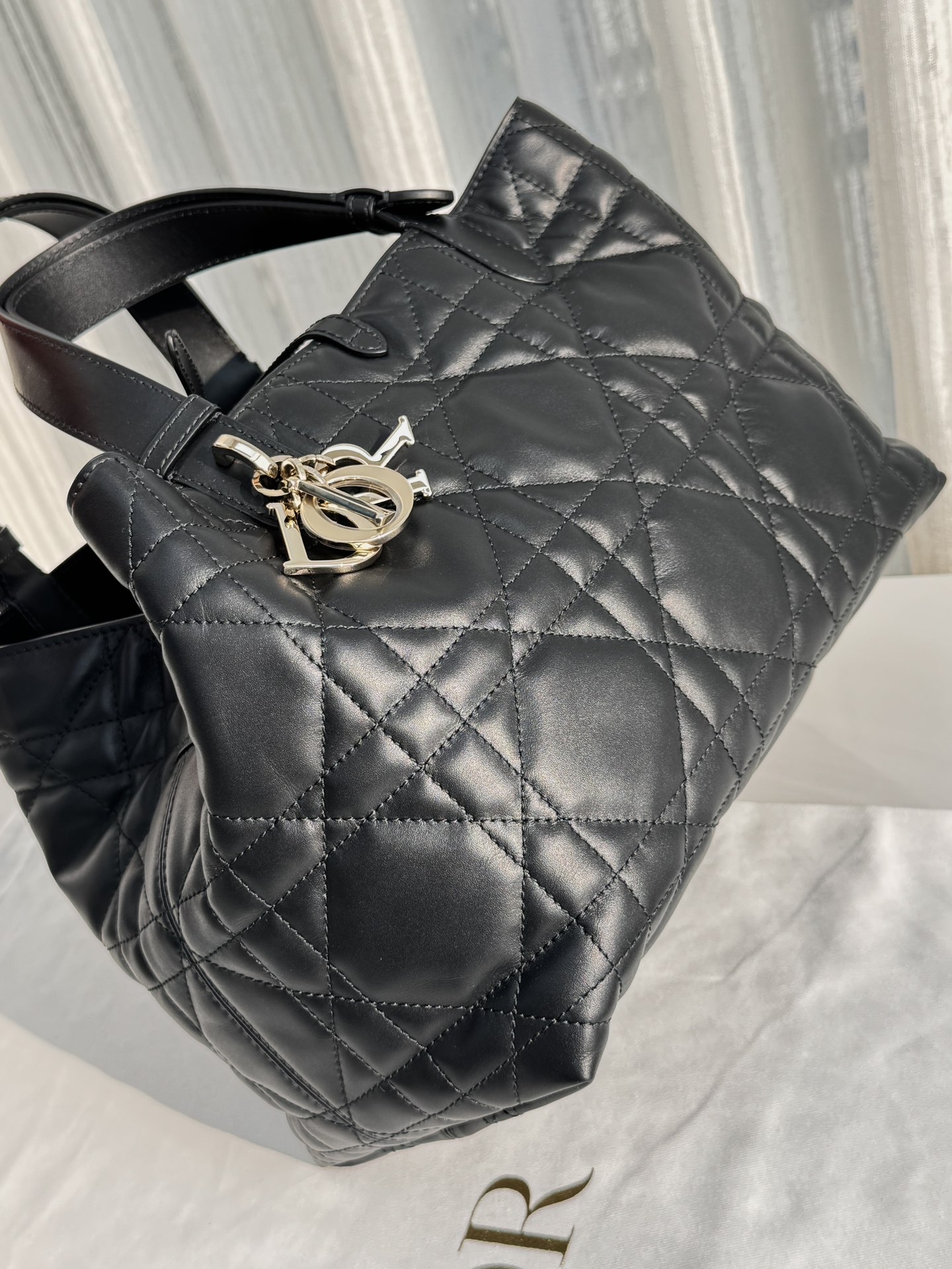 DIOR Medium Dior Toujours Bag Black Macrocannage Calfskin