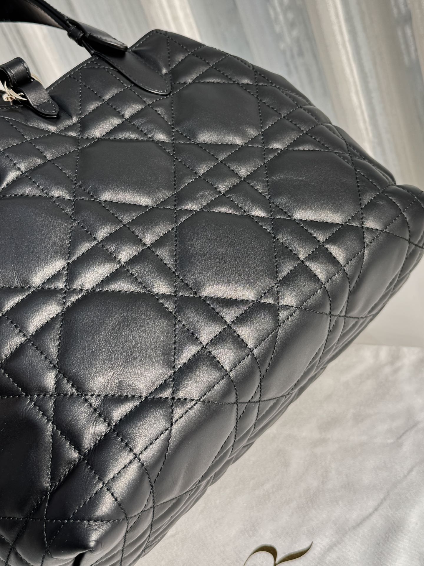 DIOR Medium Dior Toujours Bag Black Macrocannage Calfskin