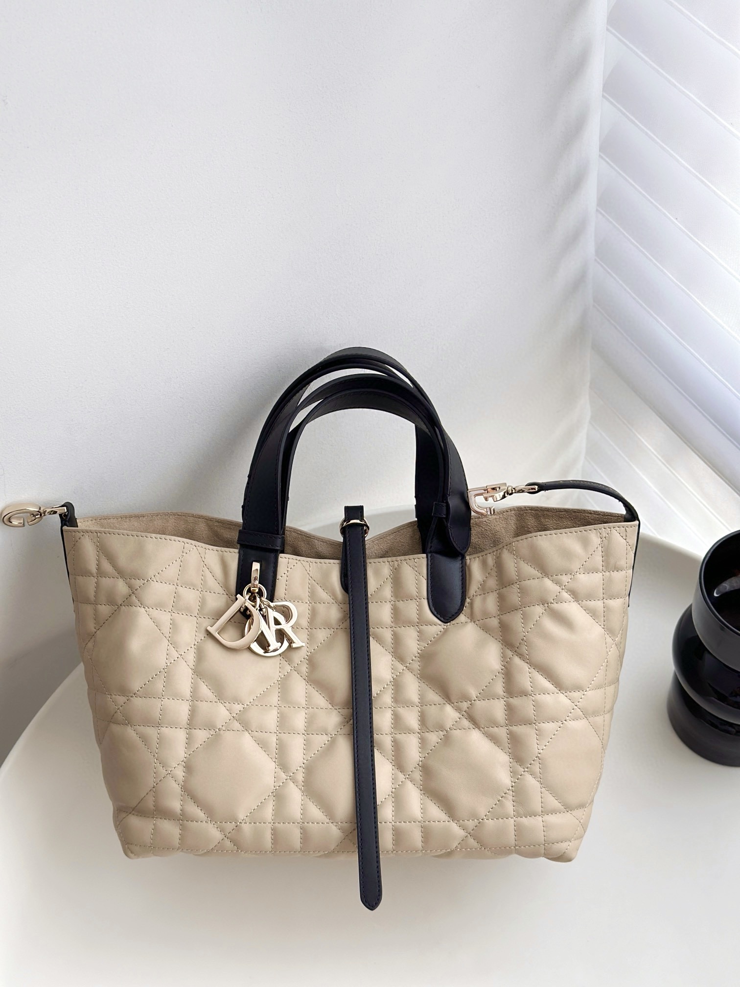 DIOR Medium Dior Toujours Bag Rope Beige and Black Macrocannage Calfskin