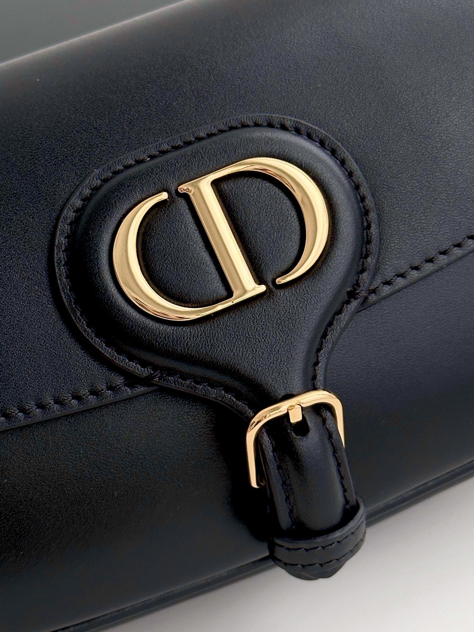 DIOR Dior Bobby East-West Bag Black Box Calfskin