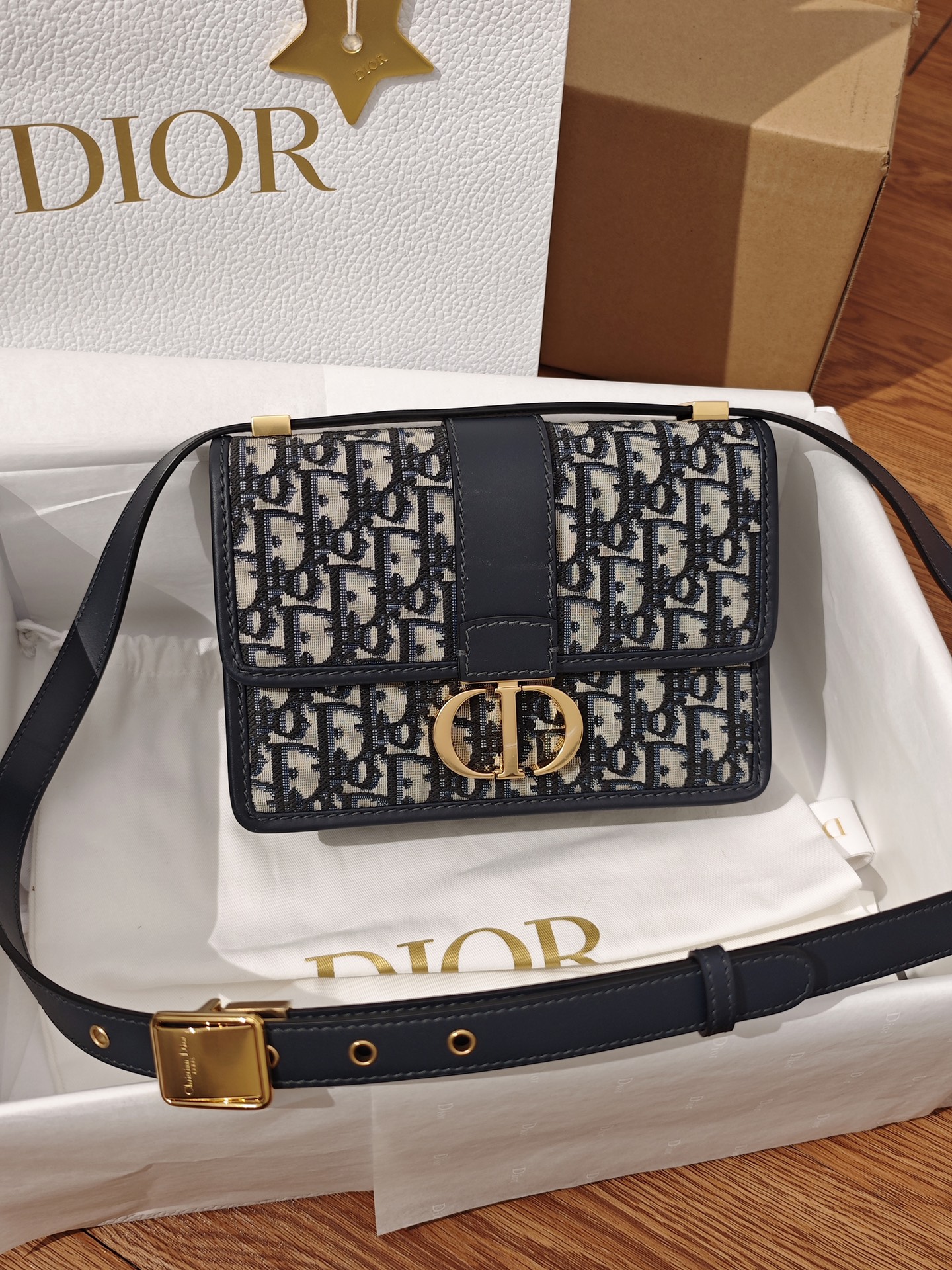 DIOR Small 30 Montaigne Bag Blue Dior Oblique Jacquard