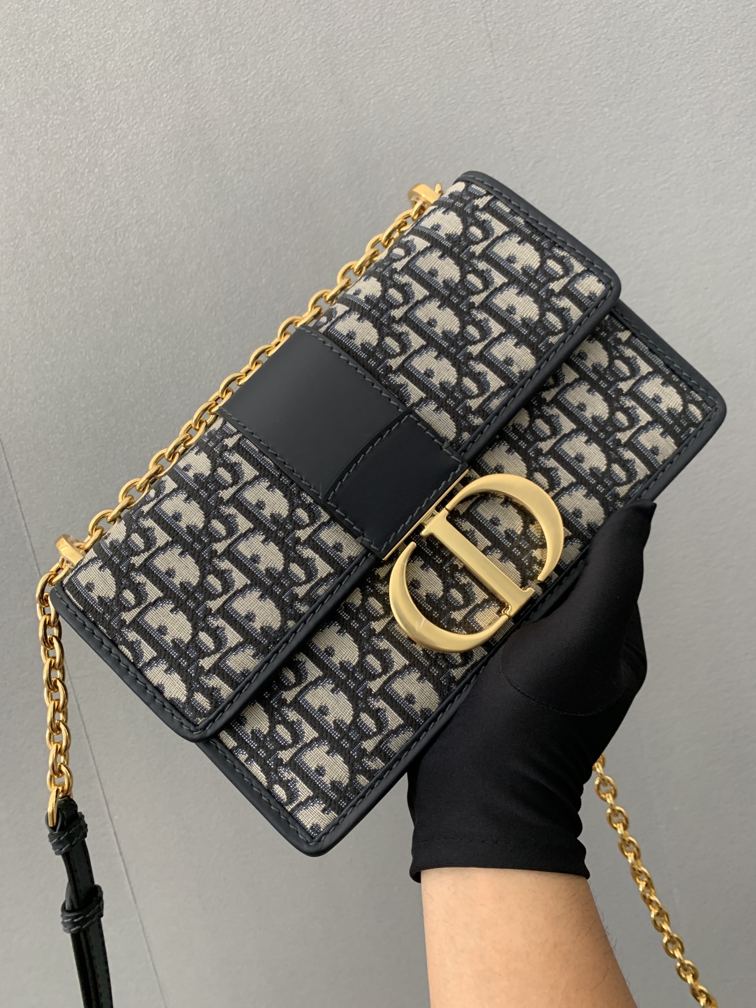 DIOR 30 Montaigne Chain Bag Blue Dior Oblique Jacquard