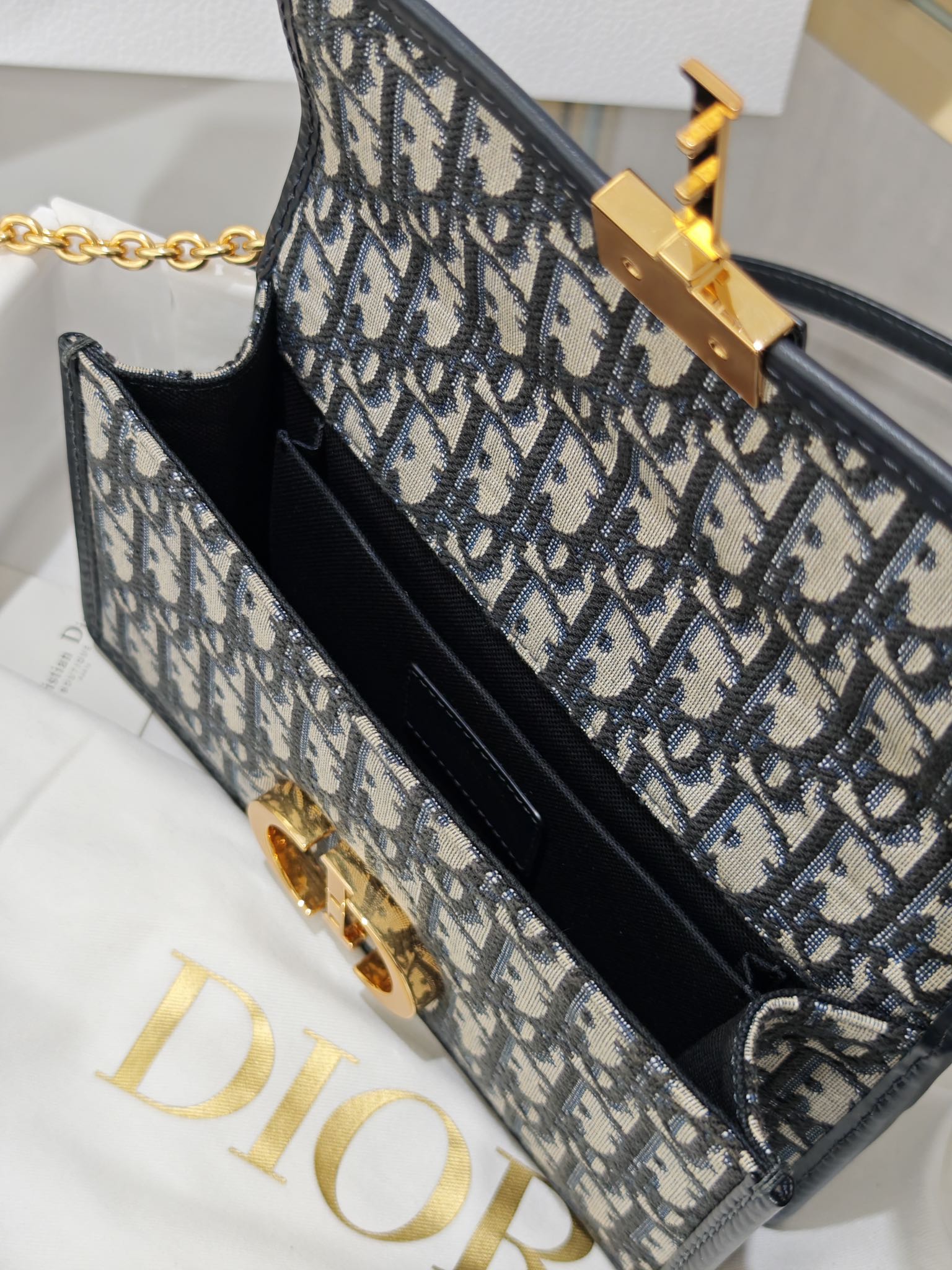 DIOR 30 Montaigne East-West Bag with Chain Blue Dior Oblique Jacquard