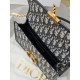 DIOR 30 Montaigne East-West Bag with Chain Blue Dior Oblique Jacquard