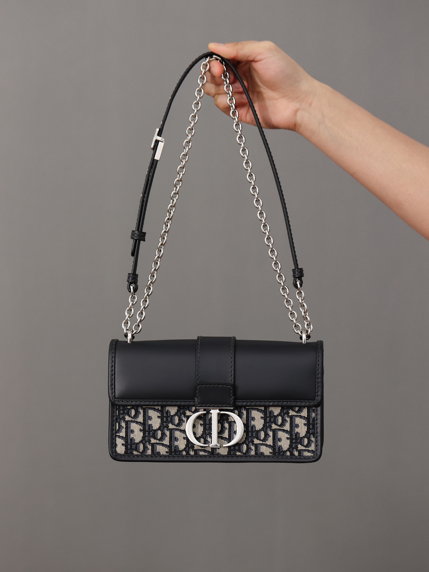 DIOR 30 Montaigne East-West Bag with Chain Blue Dior Oblique Jacquard and Smooth Calfskin