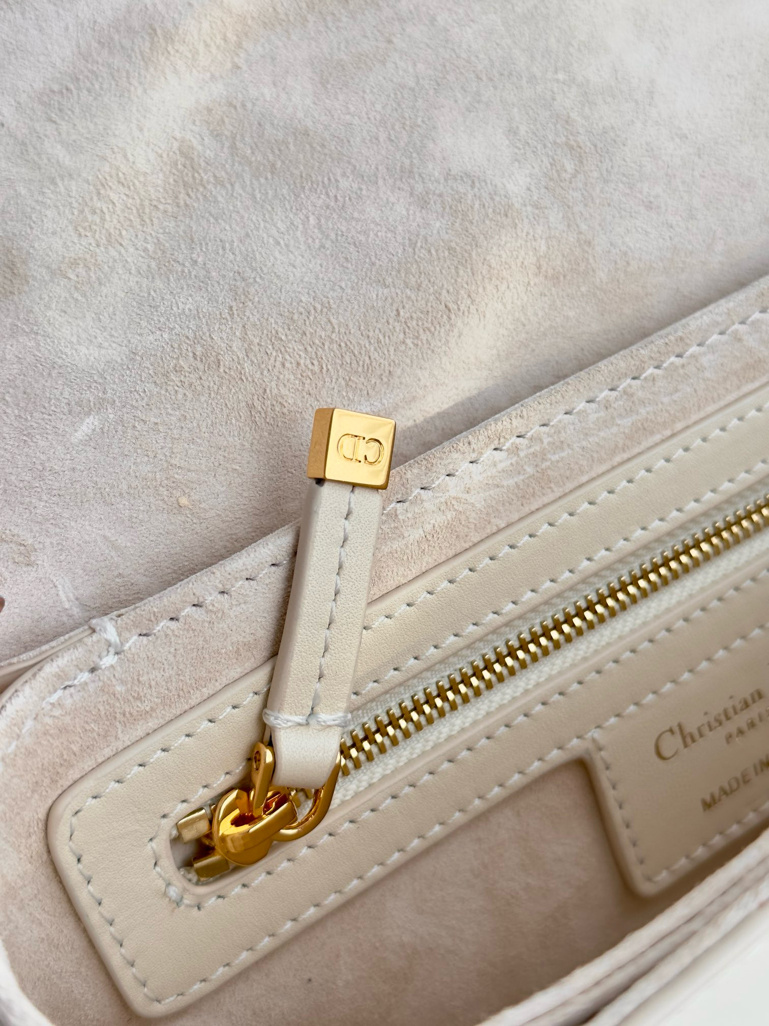 DIOR 30 Montaigne Avenue Bag Dusty Ivory Box Calfskin