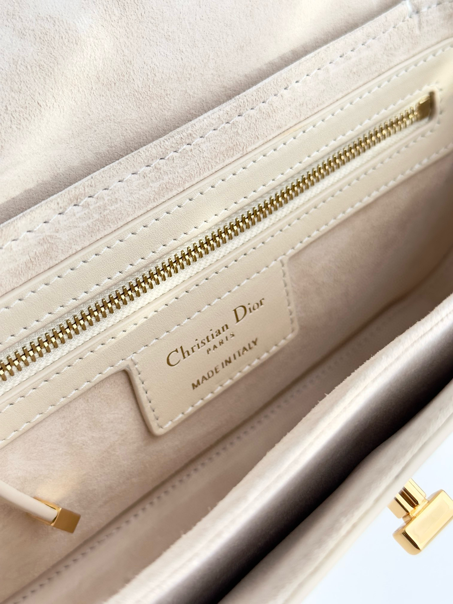 DIOR 30 Montaigne Avenue Bag Dusty Ivory Box Calfskin