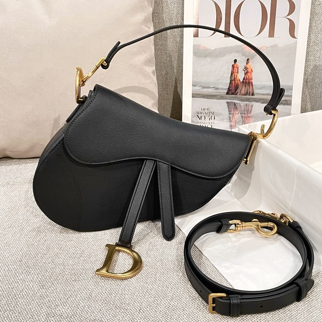 DIOR Saddle Bag with Strap Black Grained Calfskin