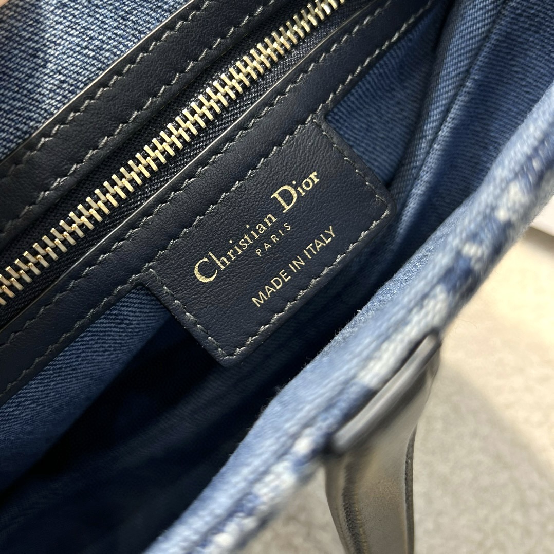 DIOR Saddle Bag with Strap Blue Denim Dior Oblique Jacquard