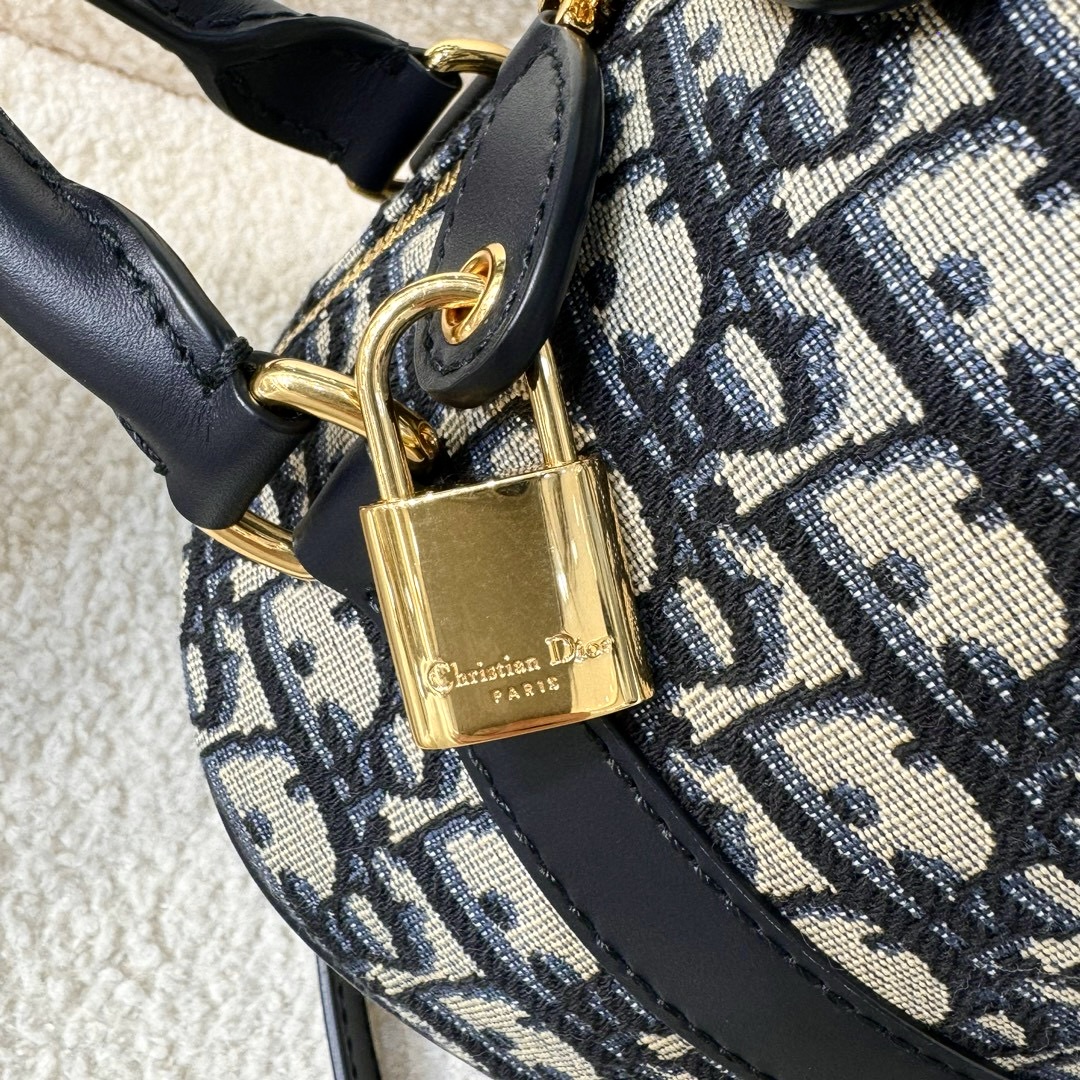 DIOR Groove 20 Bag Blue Dior Oblique Jacquard