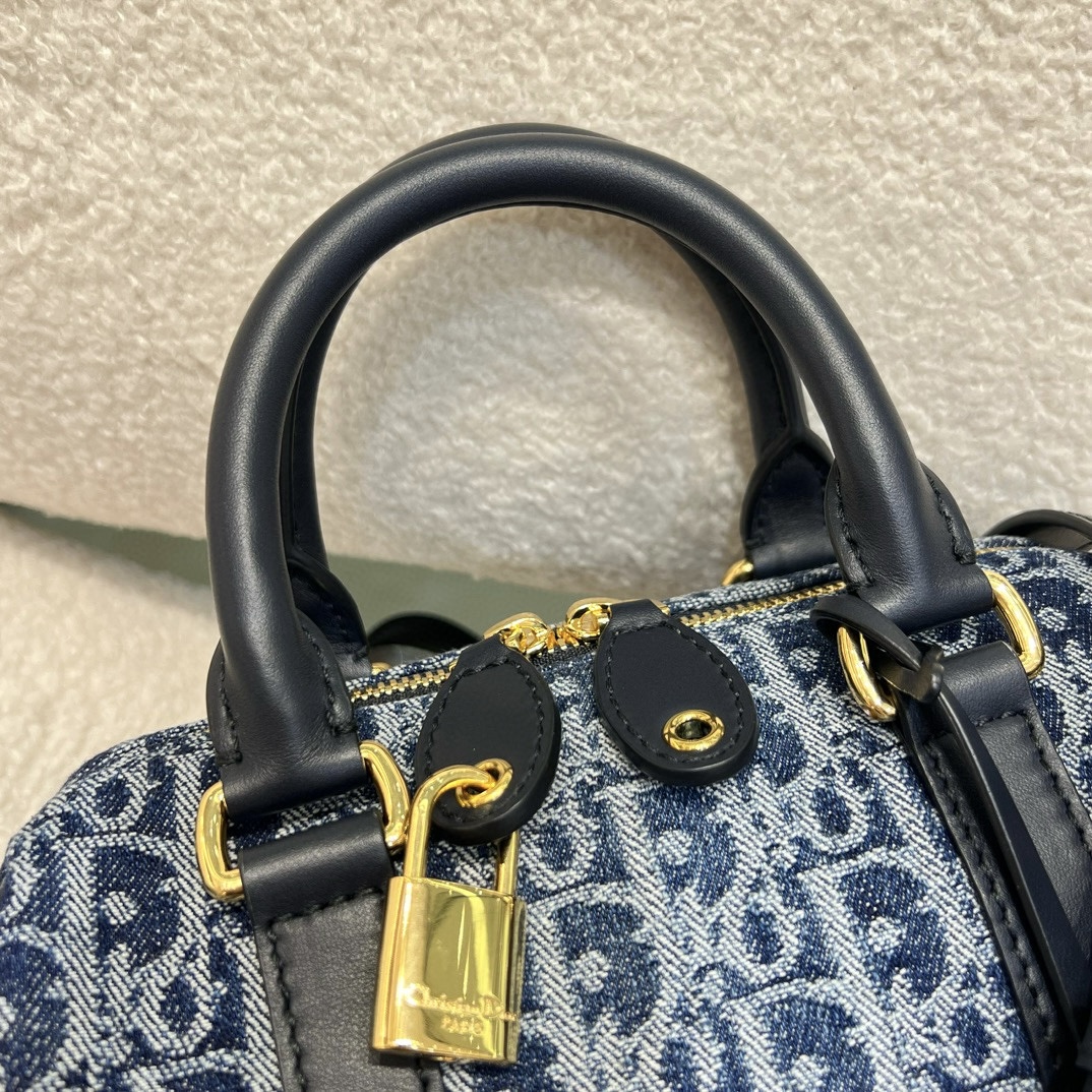 DIOR Groove 20 Bag Blue Denim Dior Oblique Jacquard