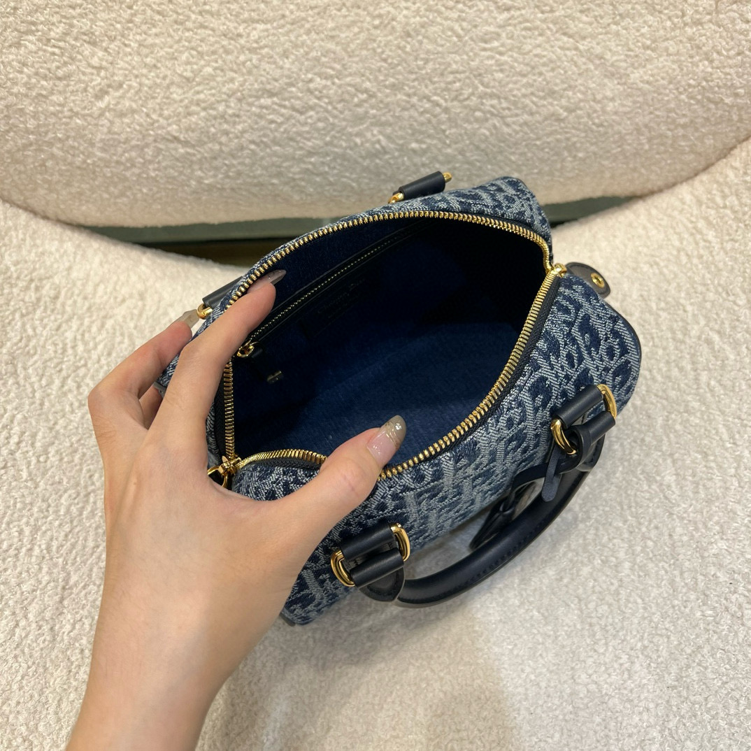 DIOR Groove 20 Bag Blue Denim Dior Oblique Jacquard