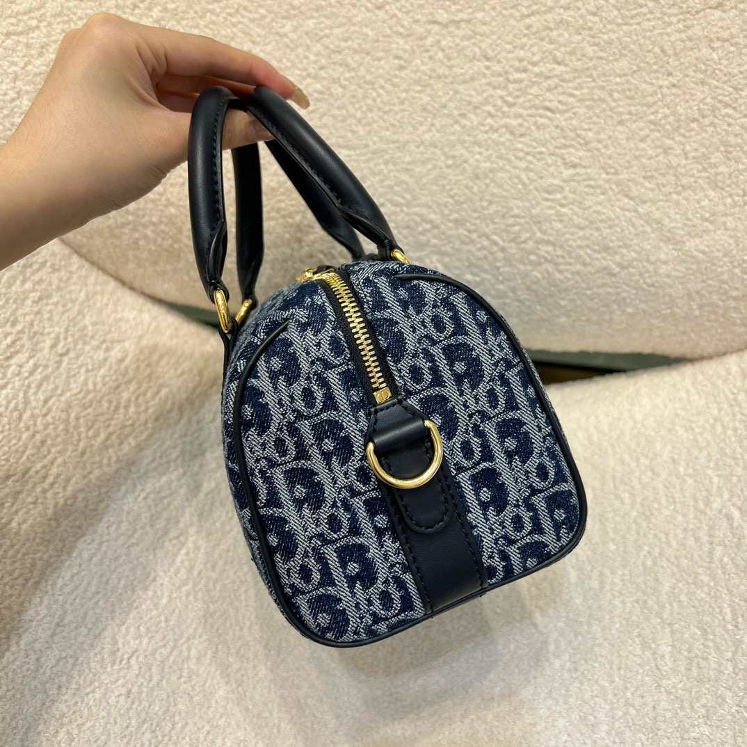 DIOR Groove 20 Bag Blue Denim Dior Oblique Jacquard