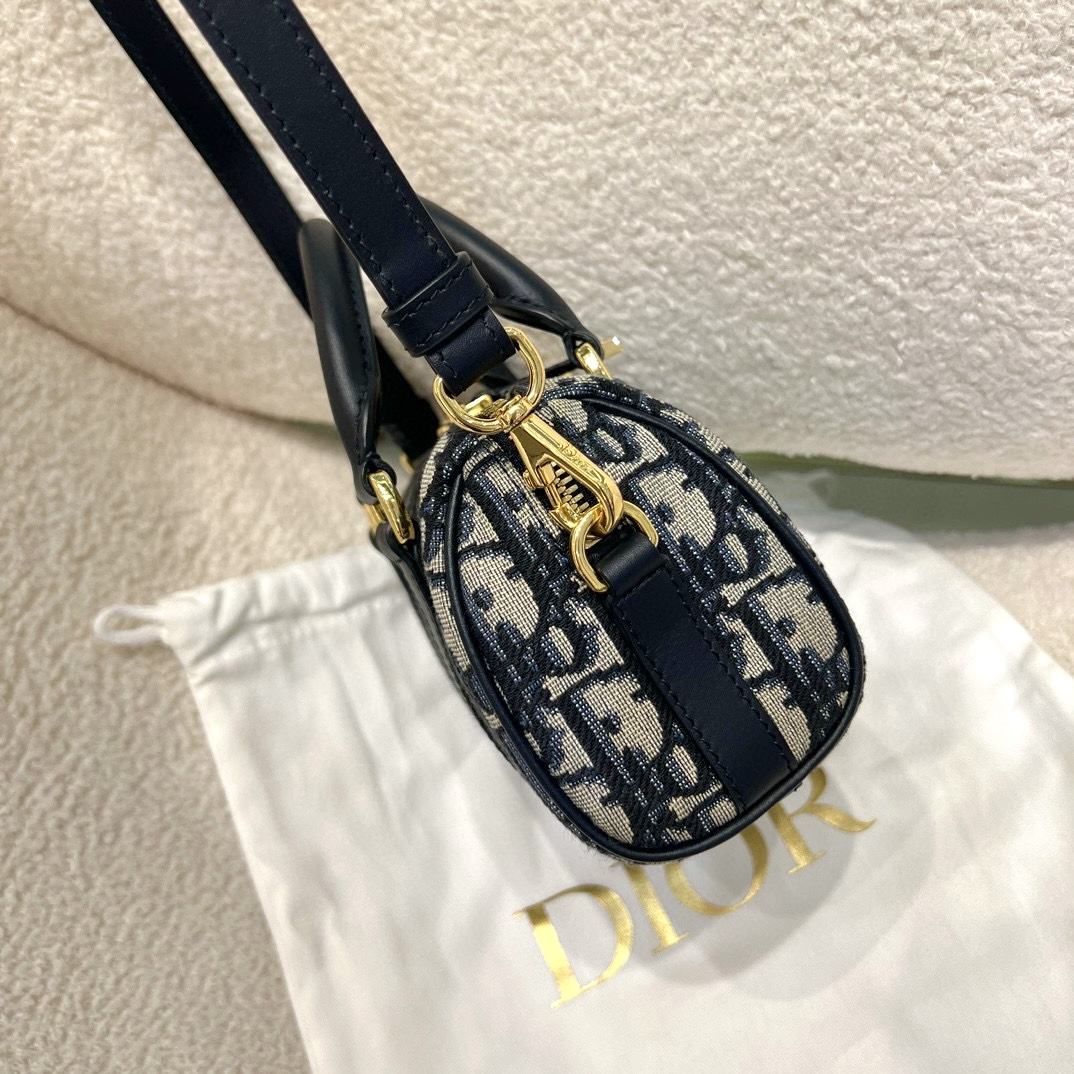 DIOR Groove 17 Nano Bag Blue Dior Oblique Jacquard