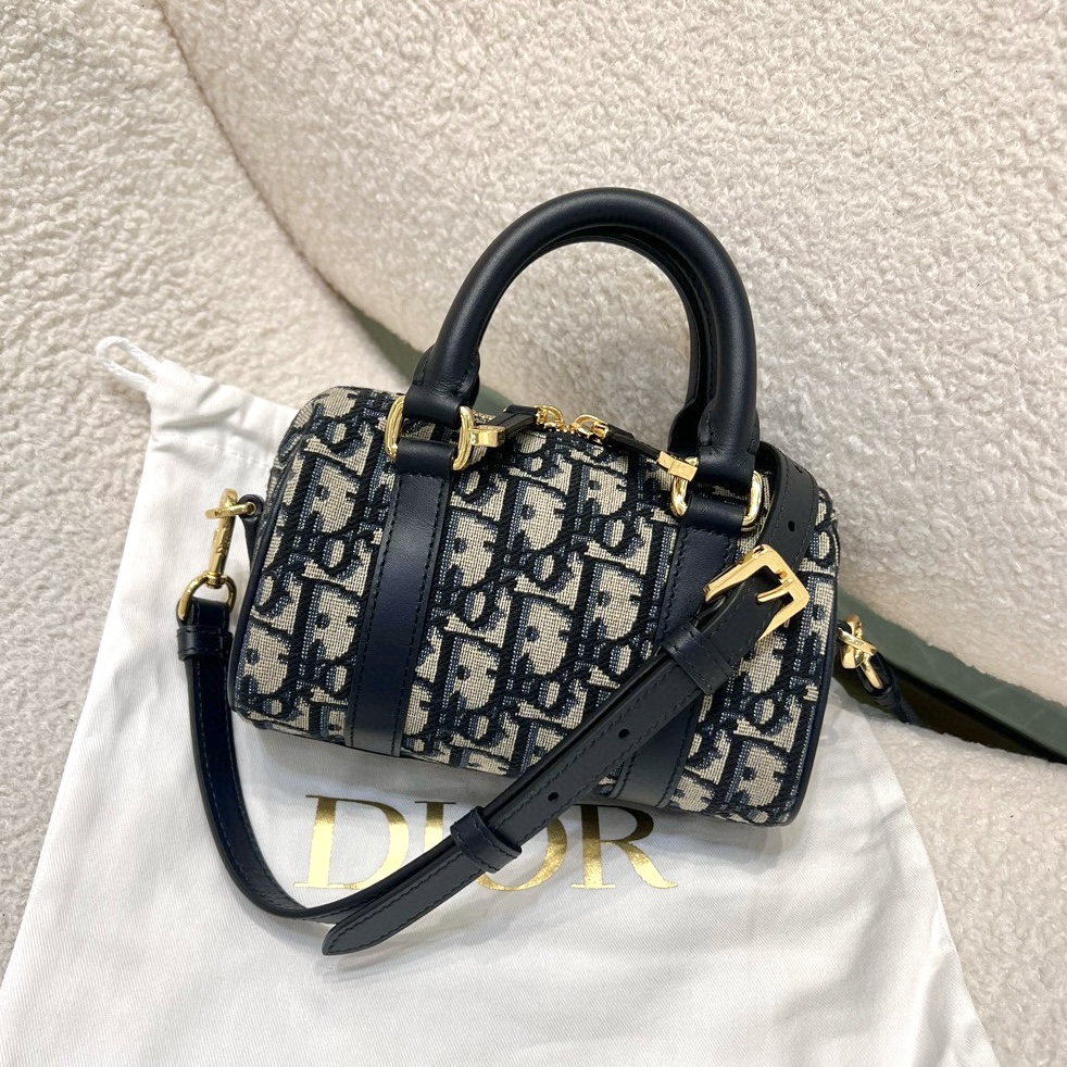 DIOR Groove 17 Nano Bag Blue Dior Oblique Jacquard