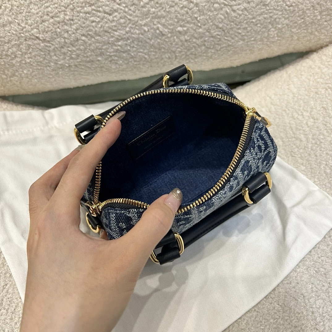 DIOR Groove 17 Nano Bag Blue Denim Dior Oblique Jacquard