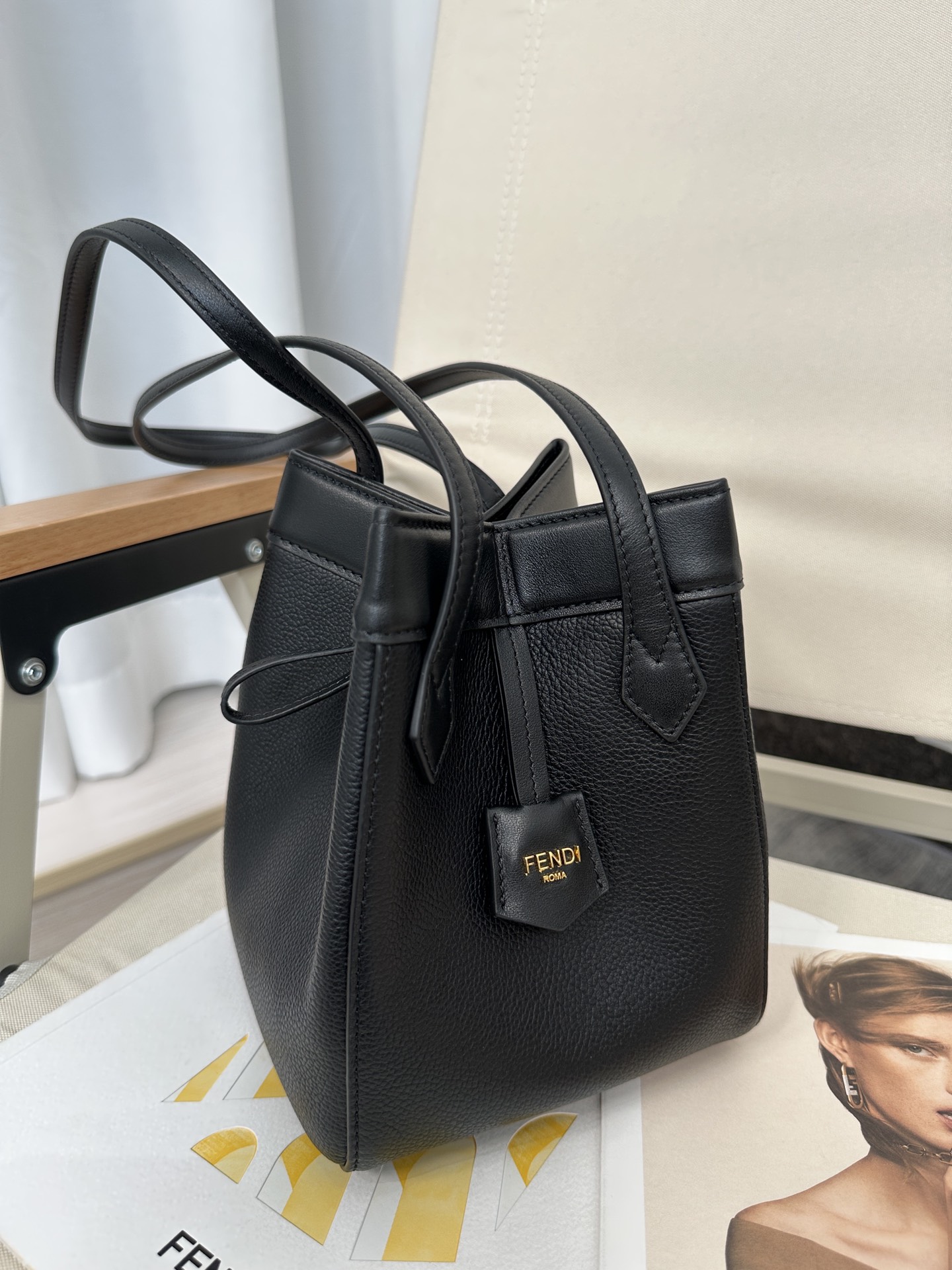 FENDI Origami Mini Black leather mini bag that can be transformed