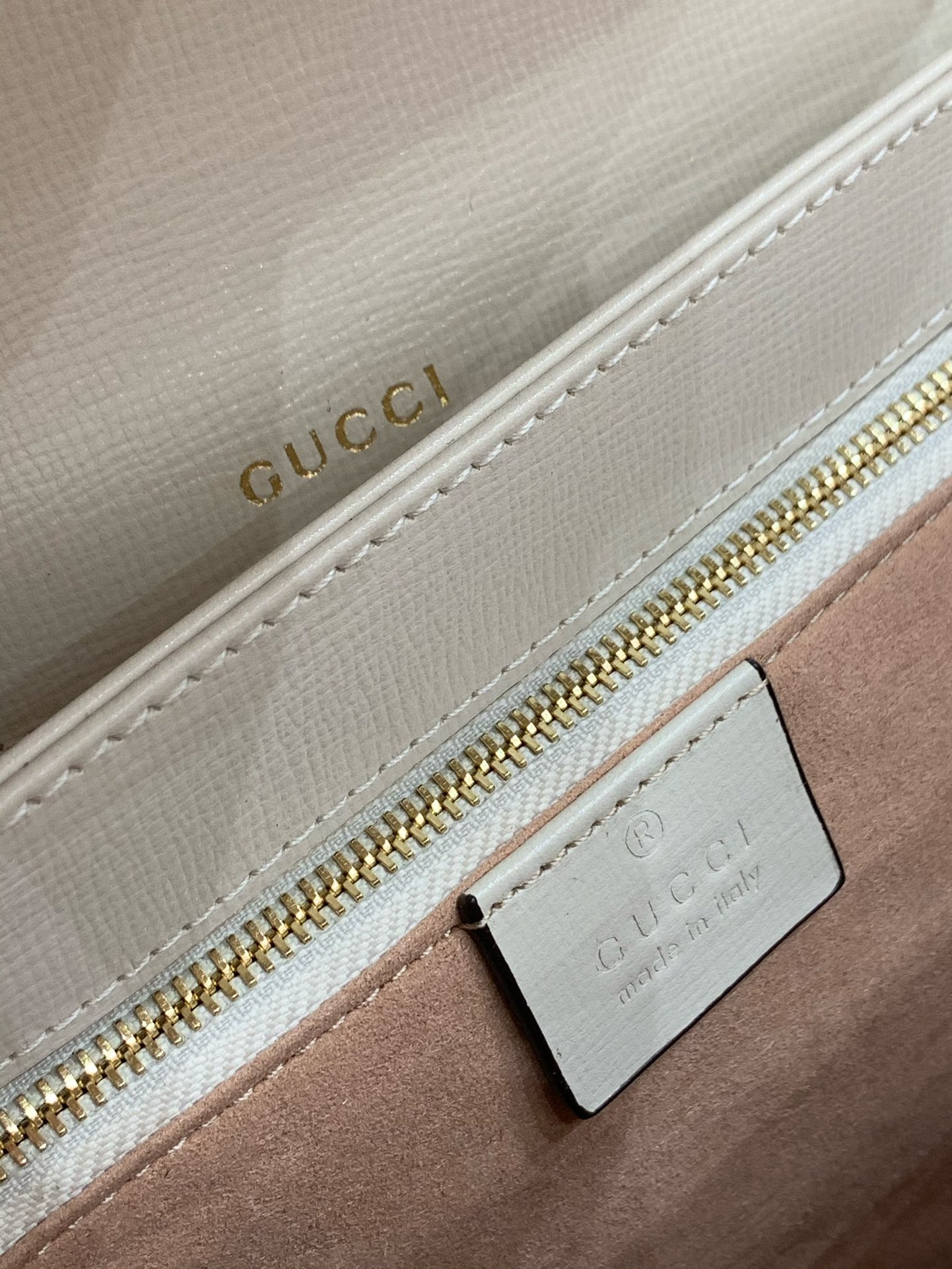 GUCCI Horsebit 1955 Small Shoulder Bag White Leather 