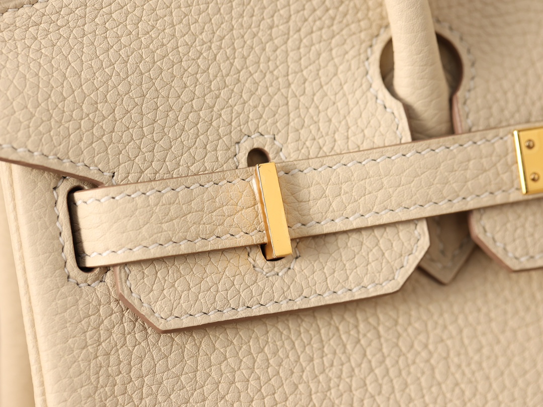 Hermès Birkin 25 Craie Togo Leather Gold Hardware (100% Handmade)