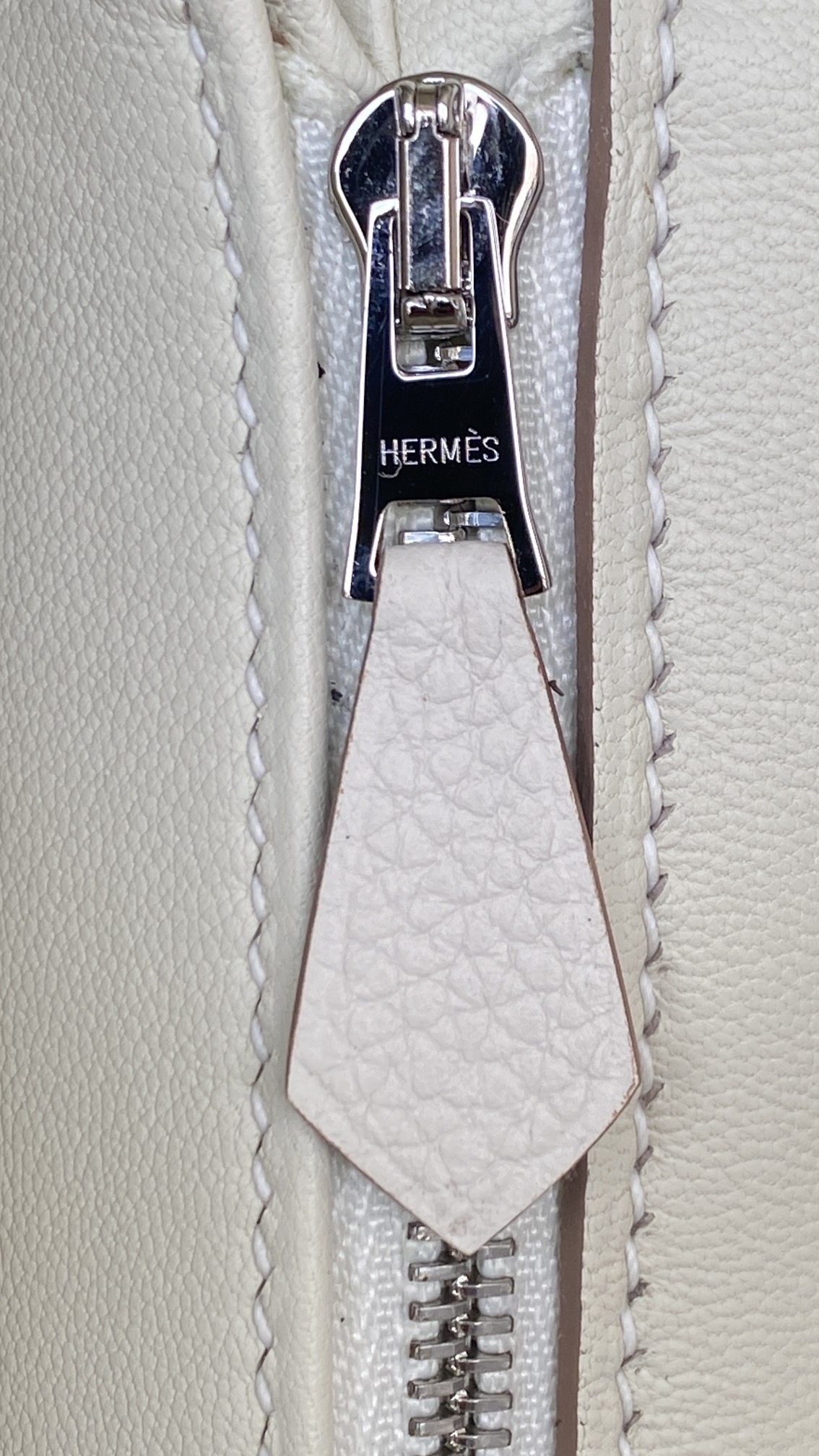 Hermès Birkin 25 Mushroom Togo Leather Palladium/Silver Hardware (100% Handmade)