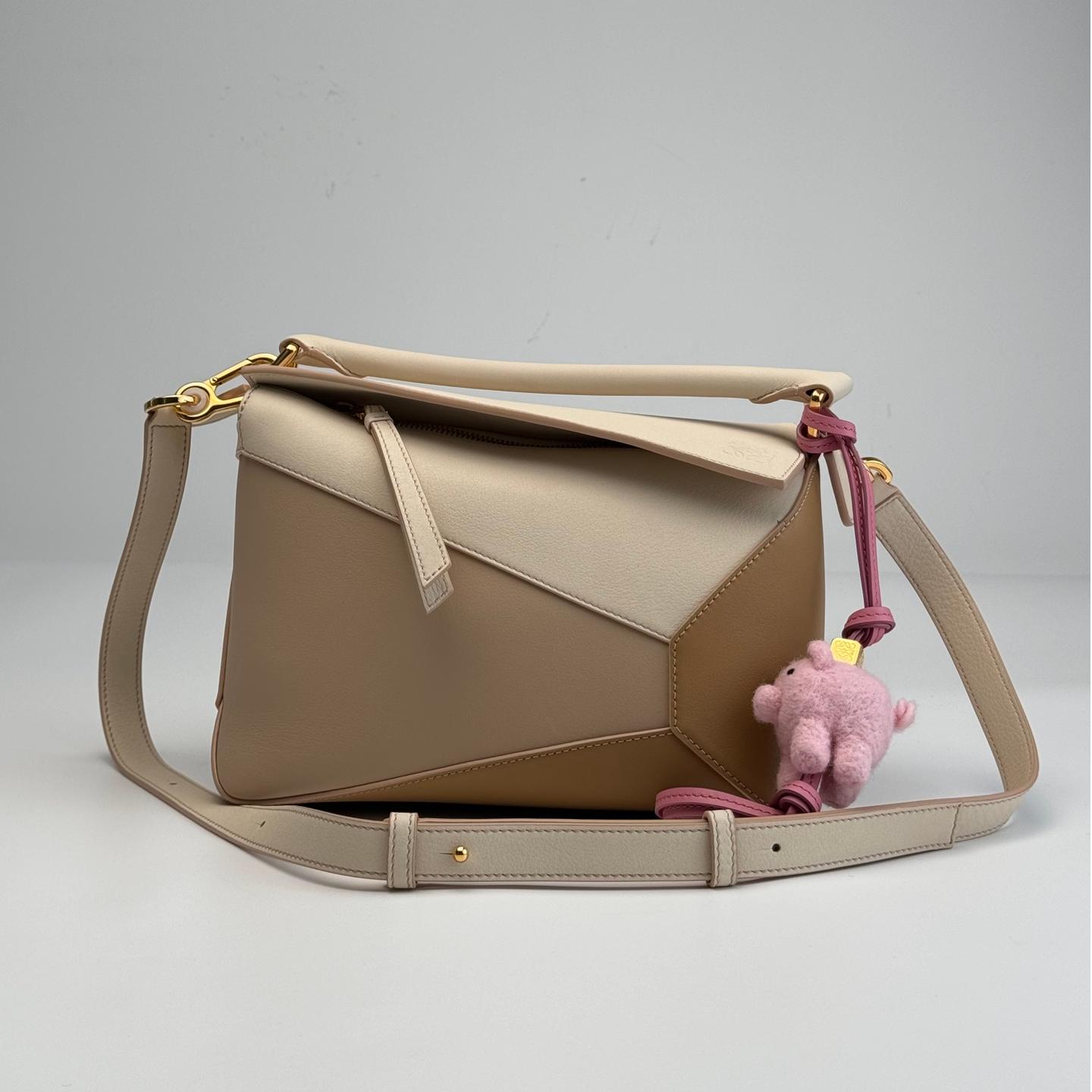 LOEWE Small Tri-Color Puzzle bag in classic calfskin Angora/Dusty Beige/Gold