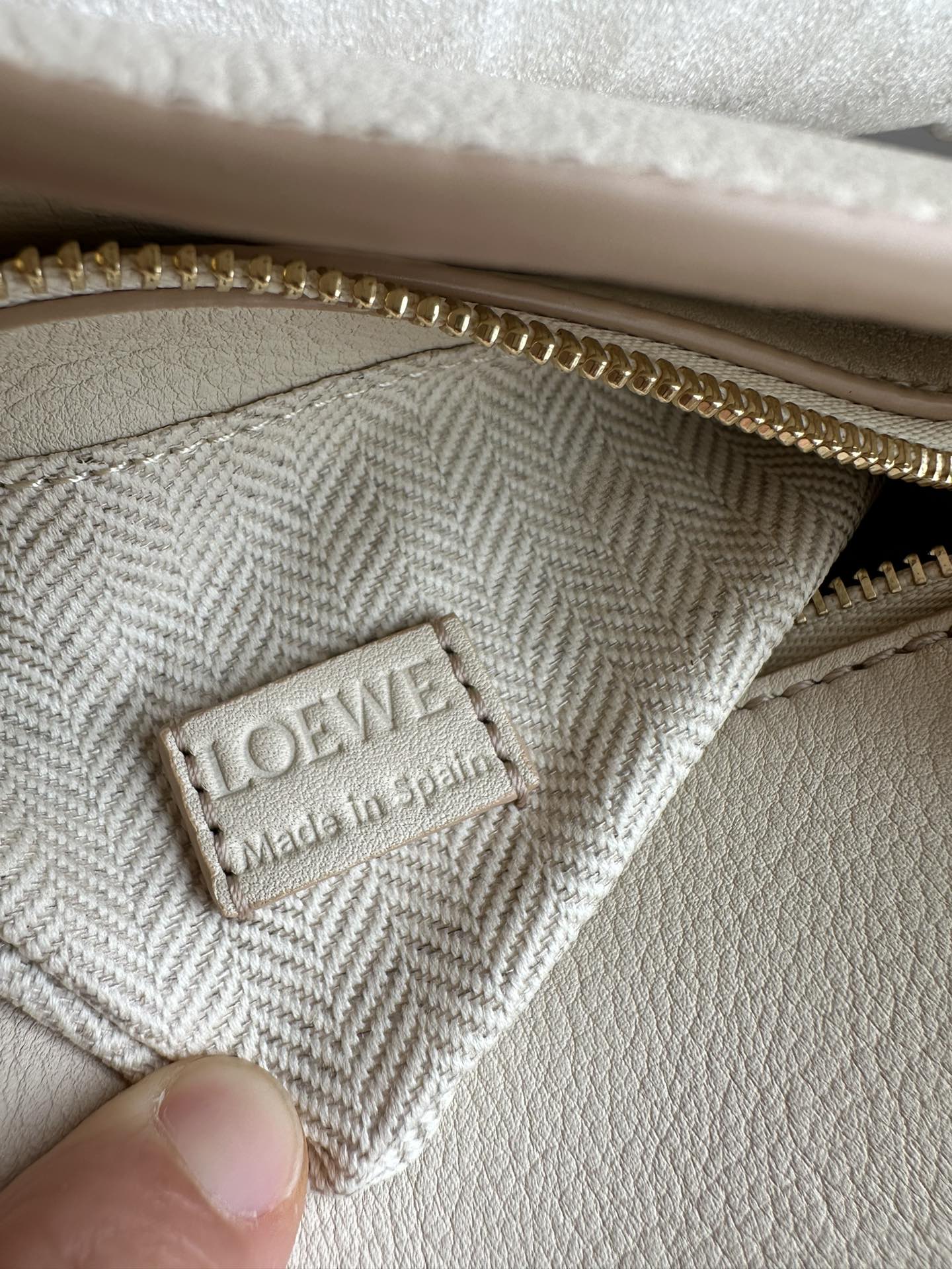 LOEWE Mini Tri-Color Puzzle bag in classic calfskin Angora/Dusty Beige/Gold