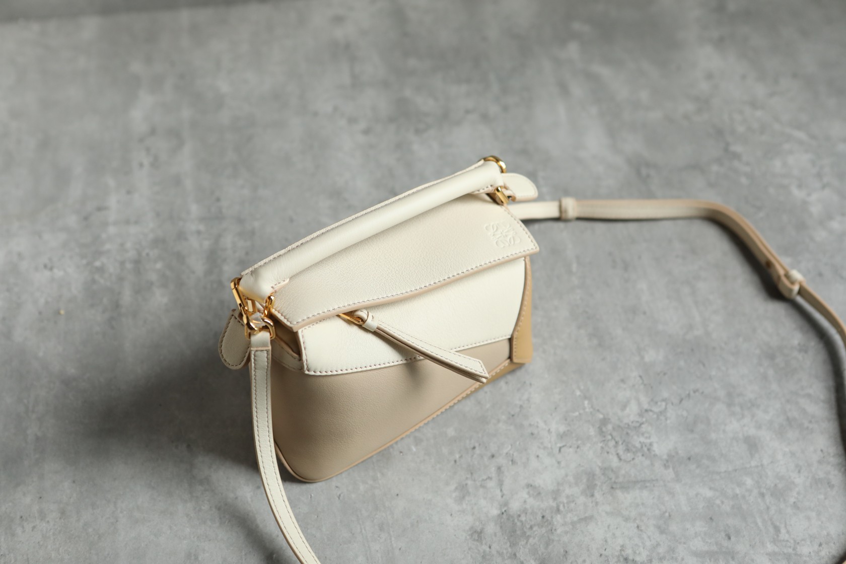 LOEWE Mini Tri-Color Puzzle bag in classic calfskin Angora/Dusty Beige/Gold