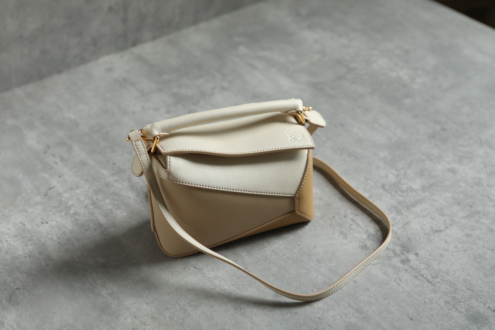 LOEWE Mini Tri-Color Puzzle bag in classic calfskin Angora/Dusty Beige/Gold