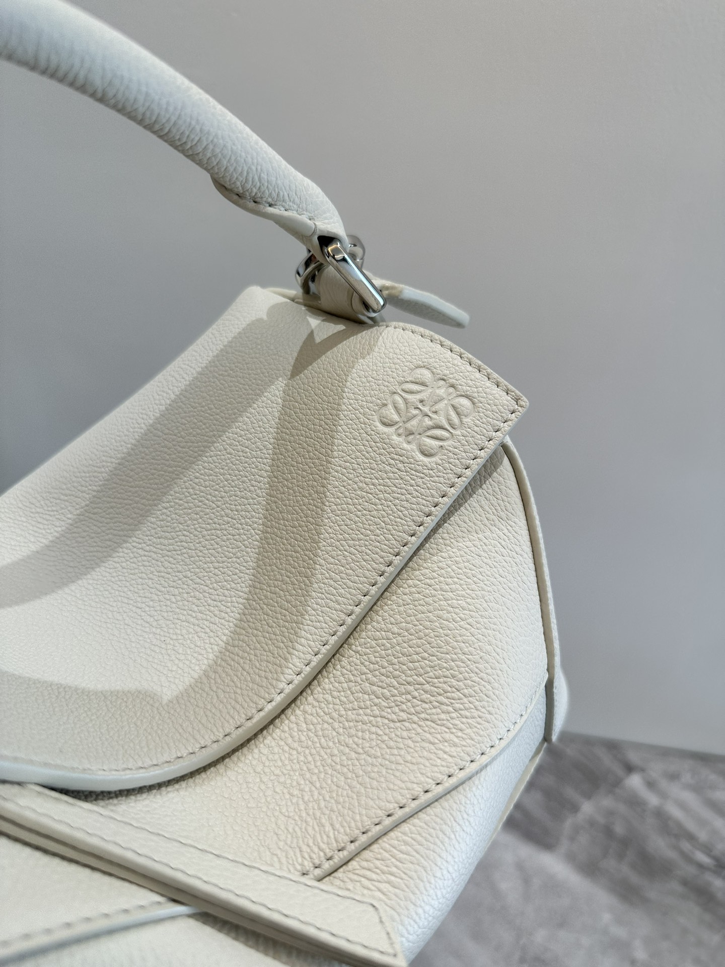 LOEWE Small Puzzle bag in soft grained calfskin Soft White