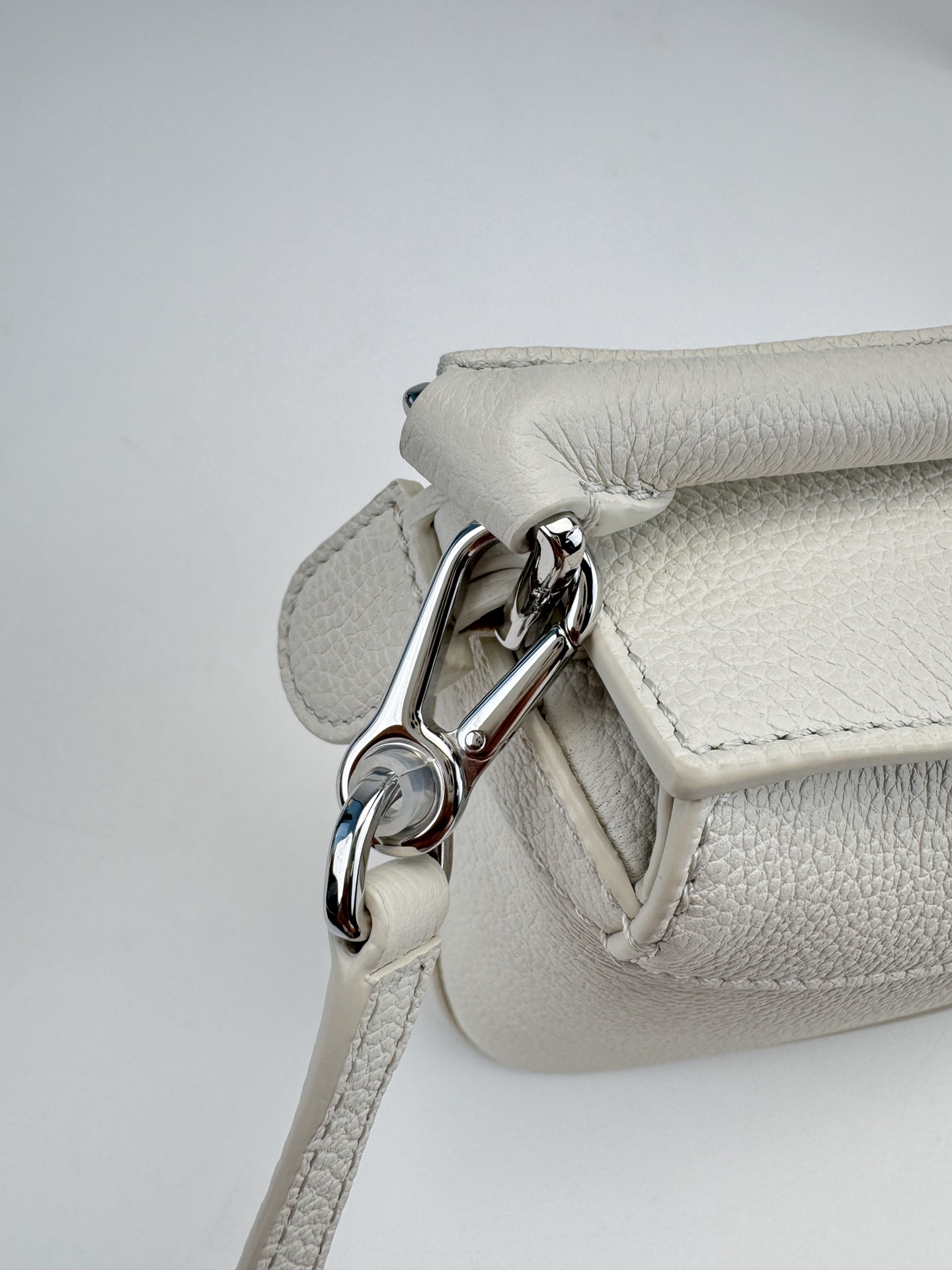 LOEWE Mini Puzzle bag in soft grained calfskin Soft White