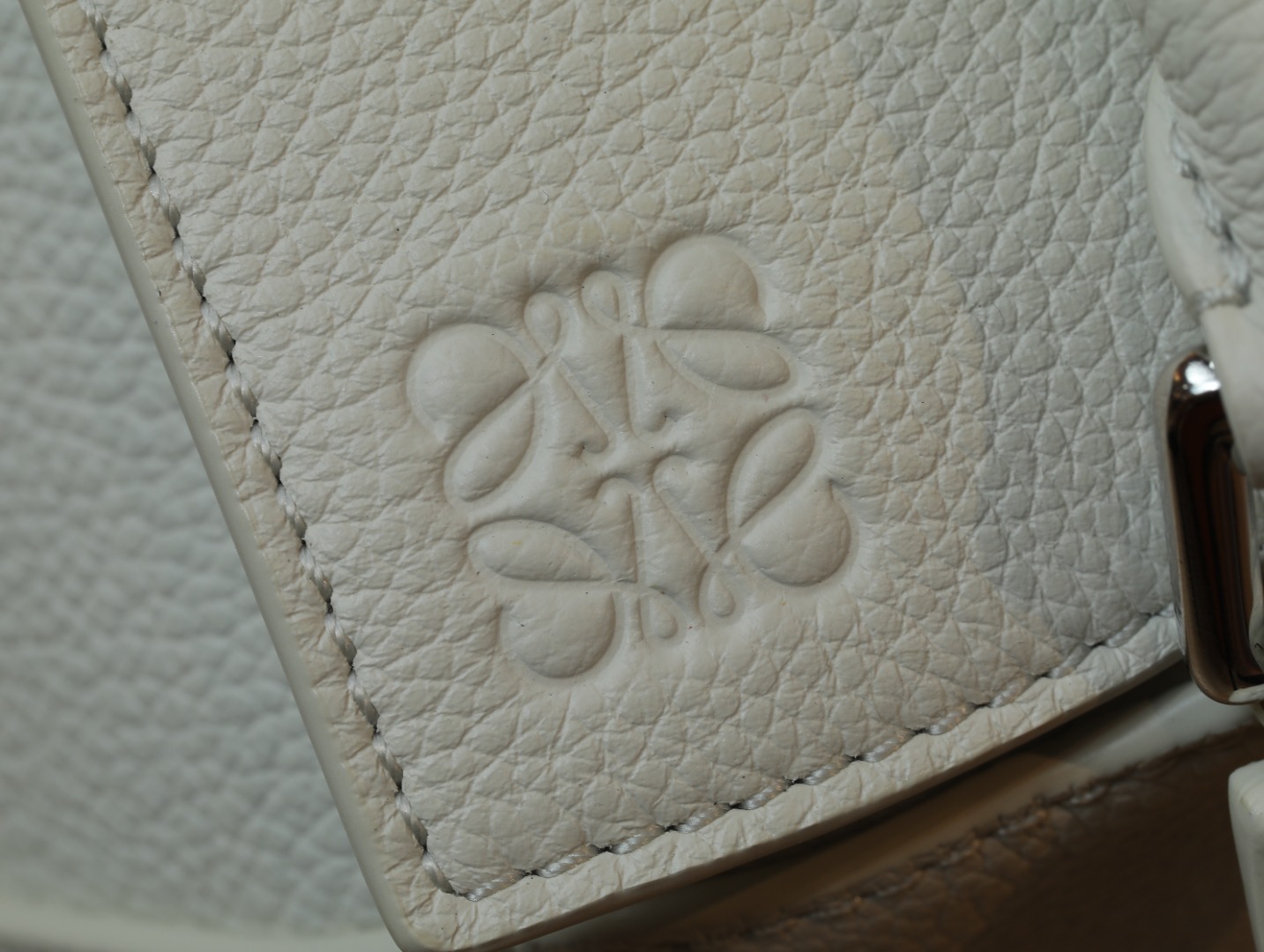 LOEWE Mini Puzzle bag in soft grained calfskin Soft White