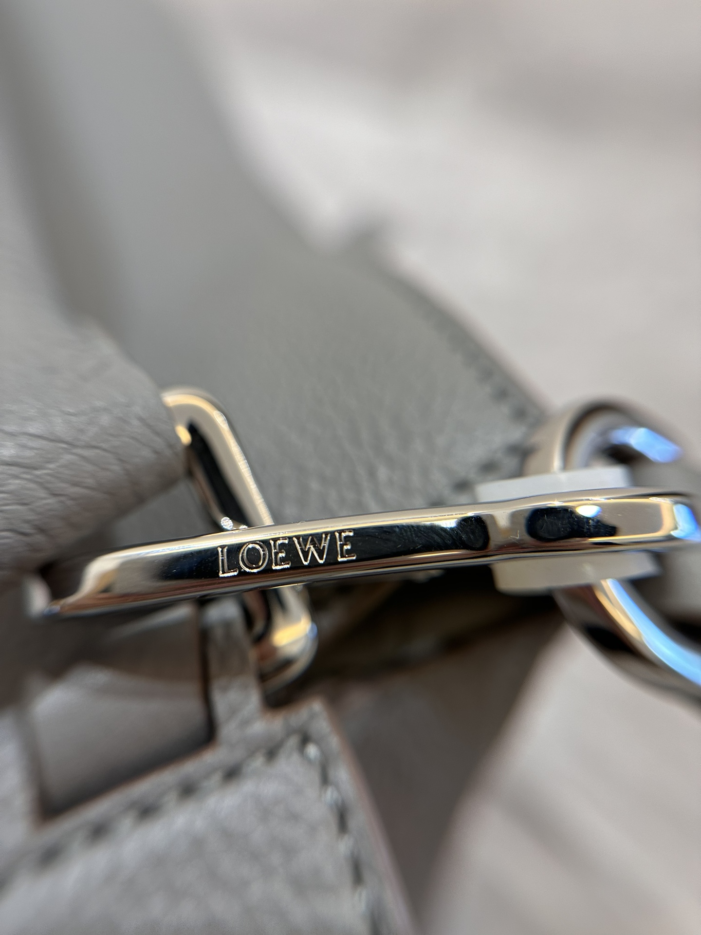 LOEWE Small Puzzle bag in soft grained calfskin Pearl Grey