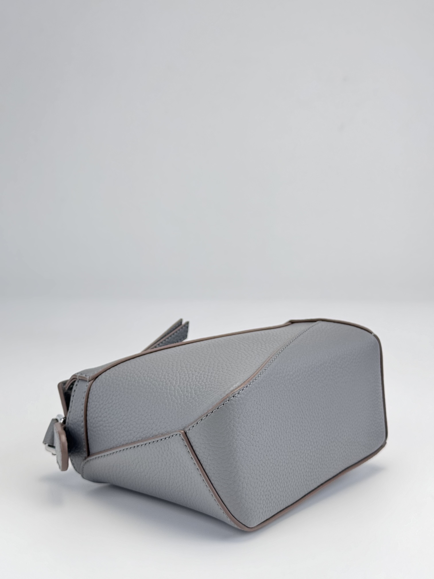 LOEWE Mini Puzzle bag in soft grained calfskin Pearl Grey