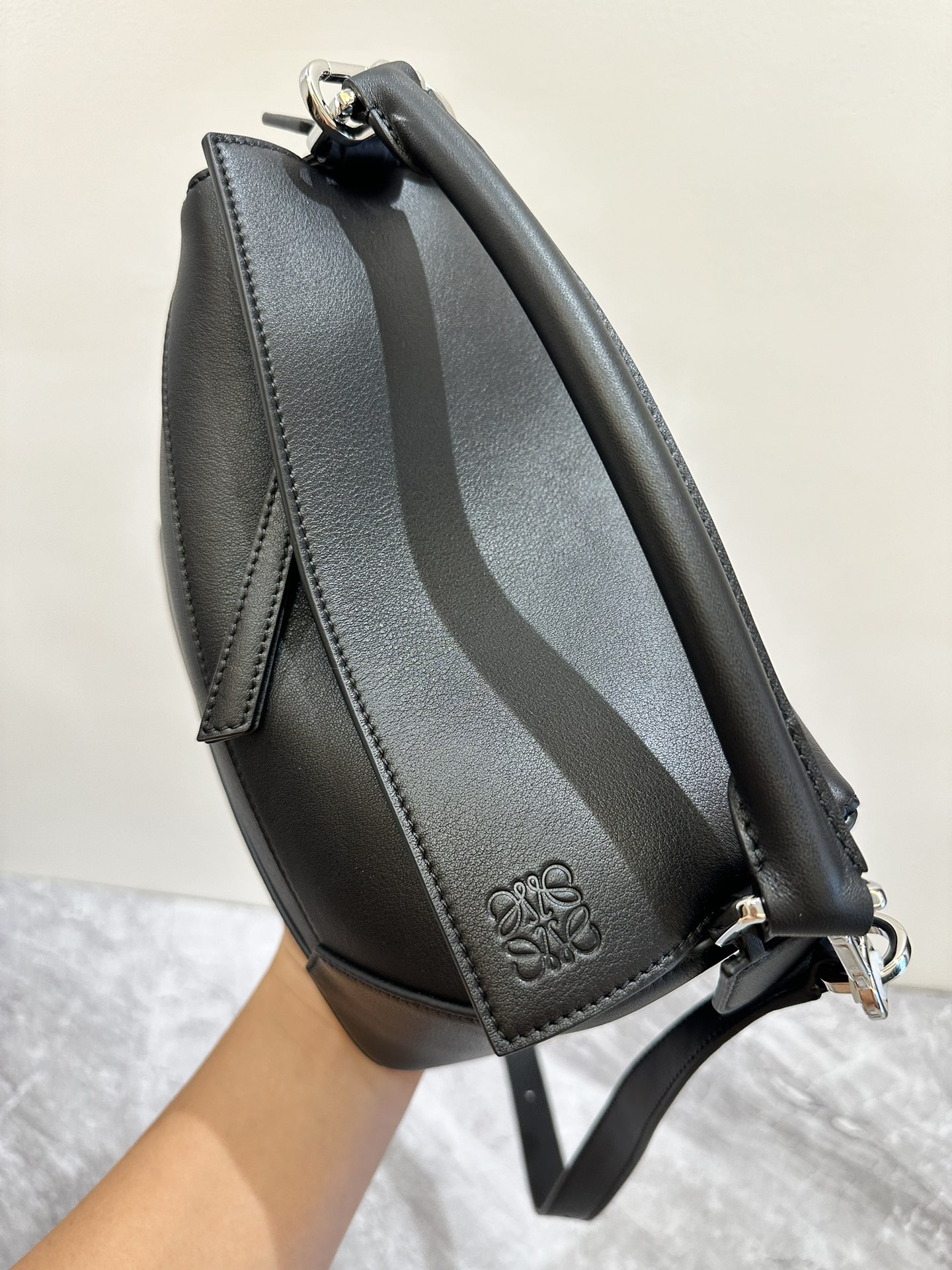 LOEWE Small Puzzle bag in classic calfskin Black