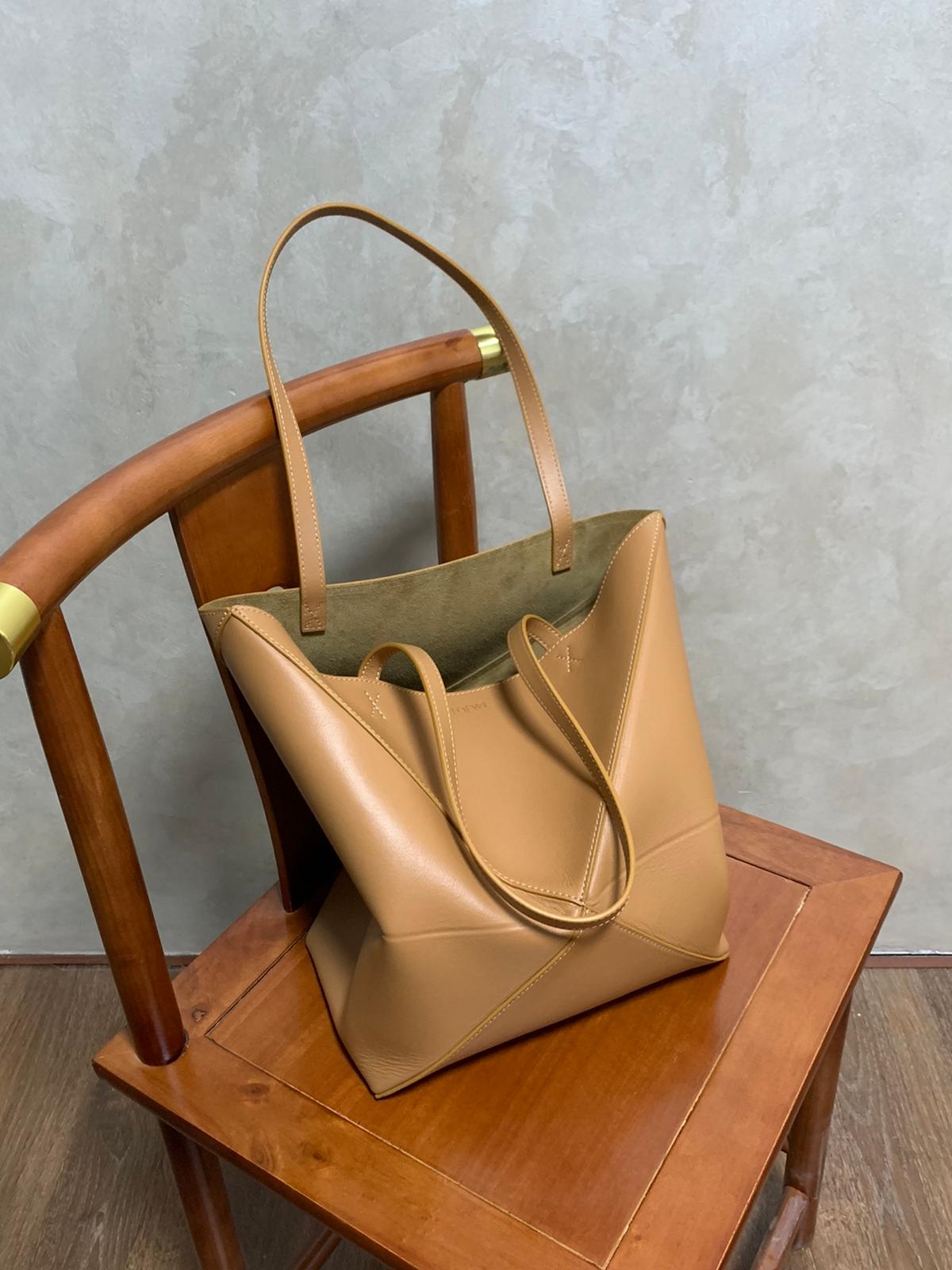 LOEWE Medium Puzzle Fold tote in shiny calfskin Warm Desert